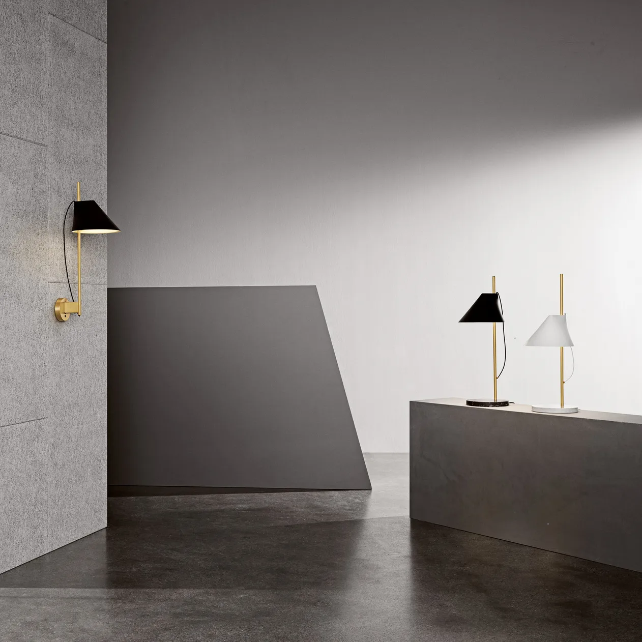 Lampe de table Yuh, Blanc-Laiton Louis Poulsen