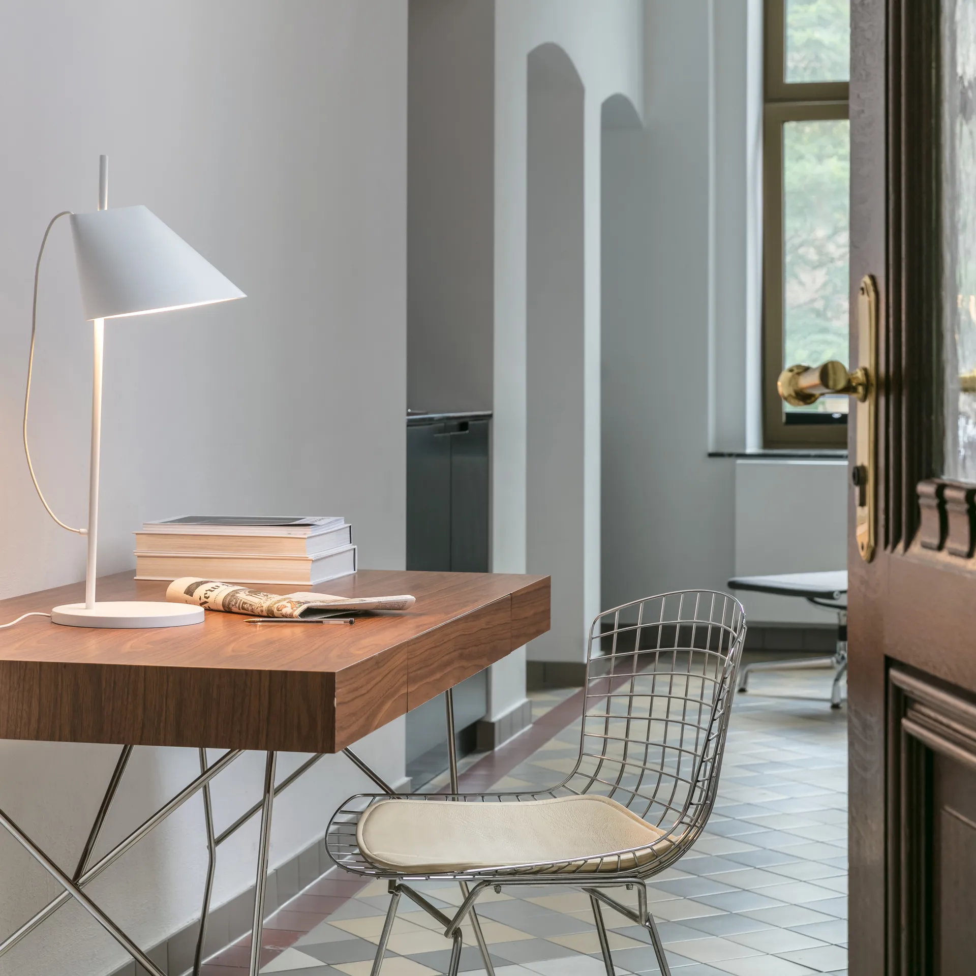 Lampe de table Yuh, Blanc Louis Poulsen