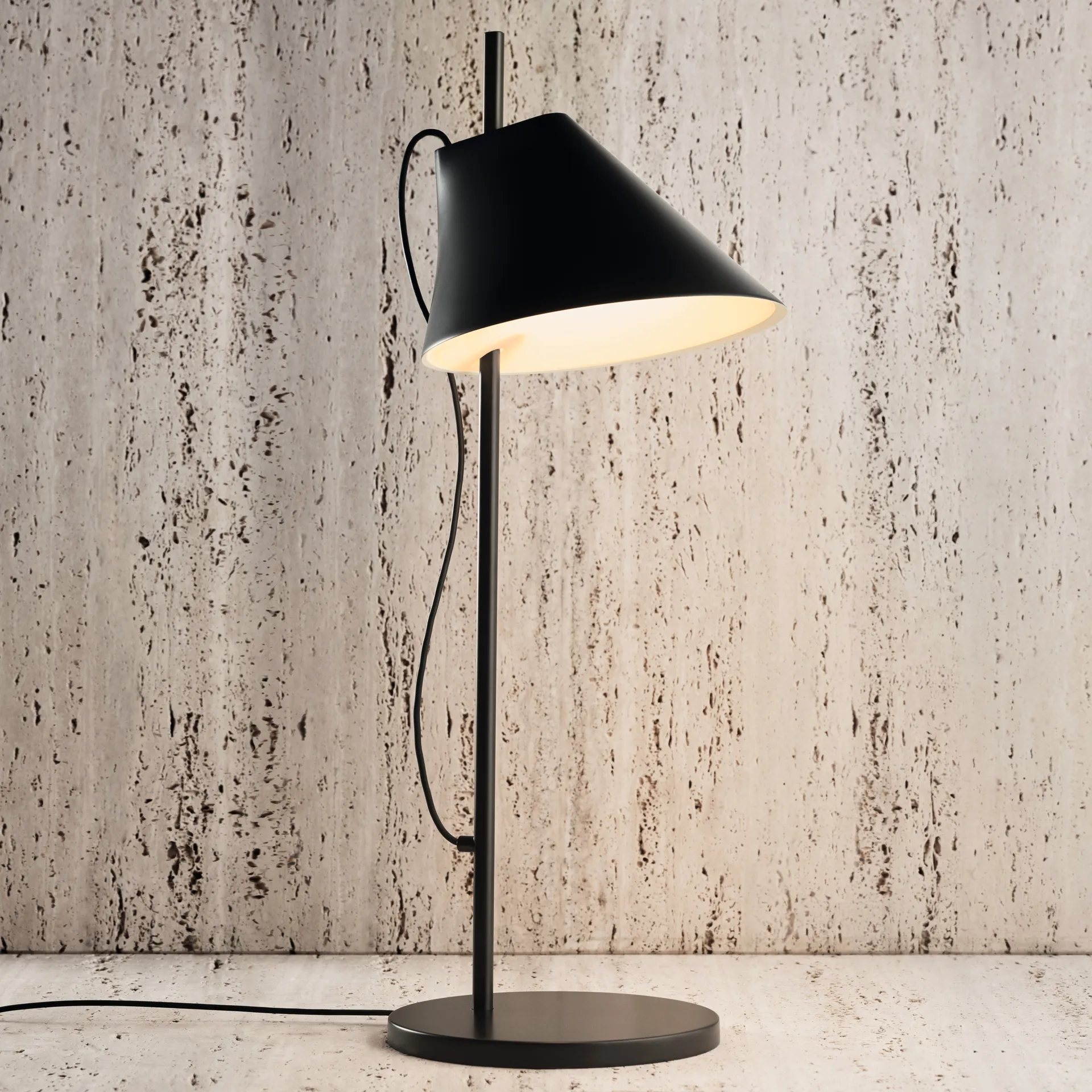 Lampe de table Yuh, Noir Louis Poulsen