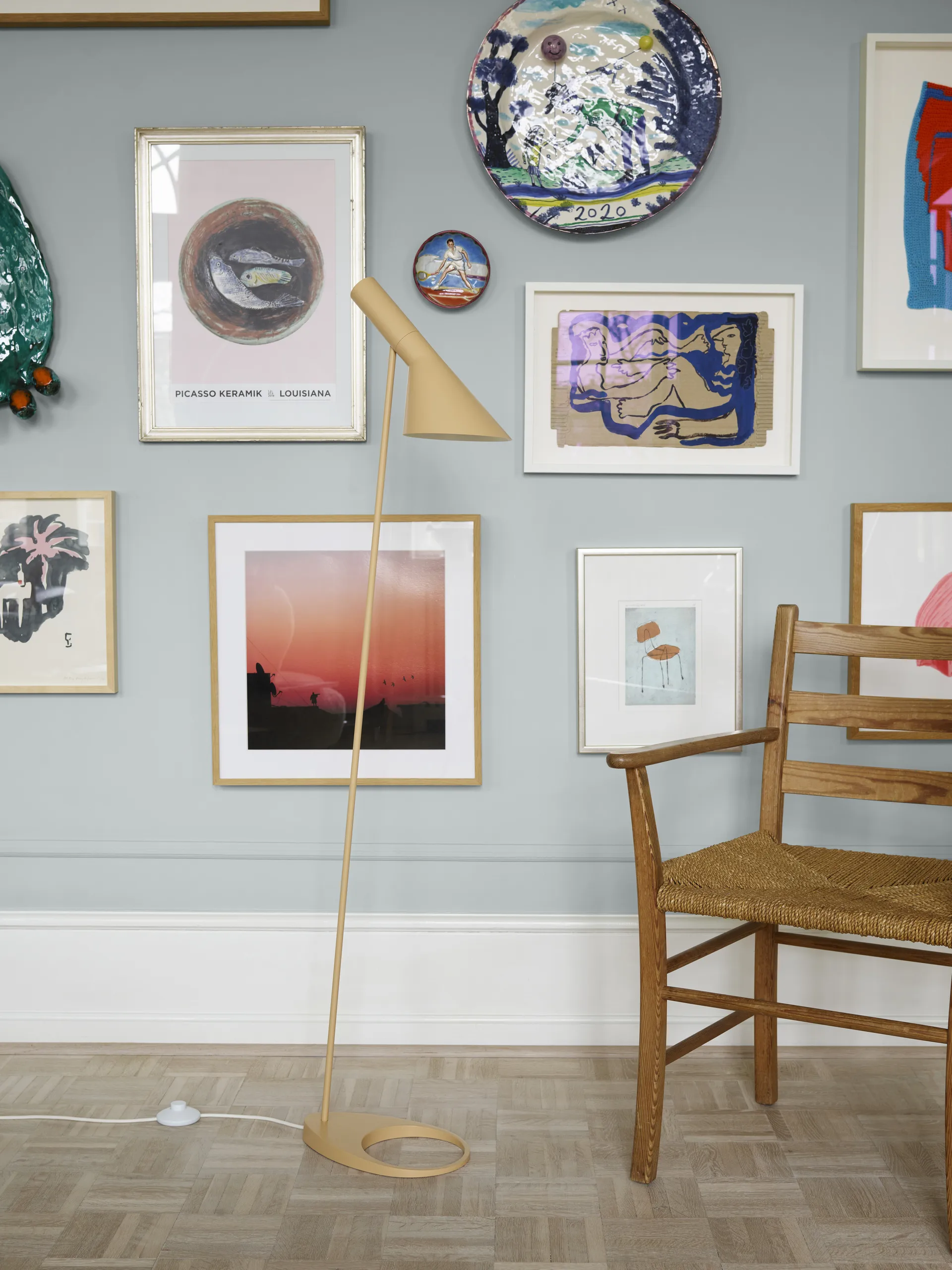 Lampe sur pied AJ, Soft lemon Louis Poulsen