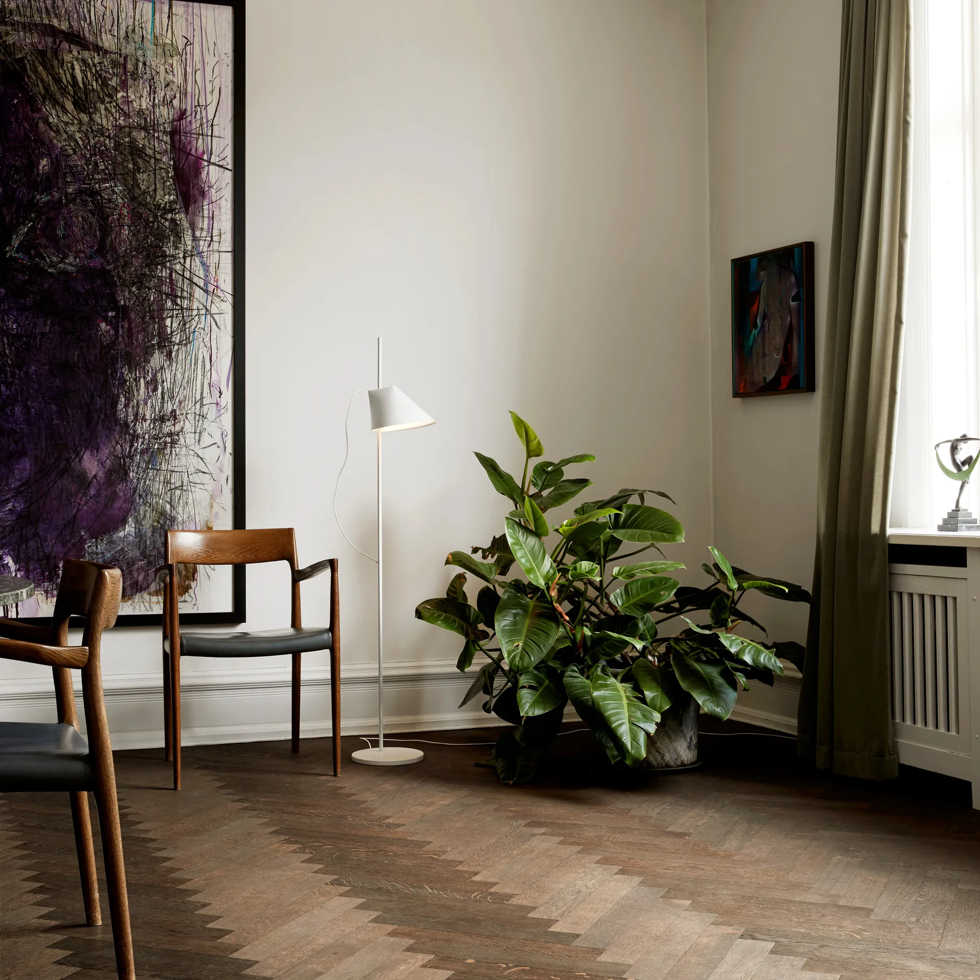 Lampe sur pied Yuh, Blanc Louis Poulsen