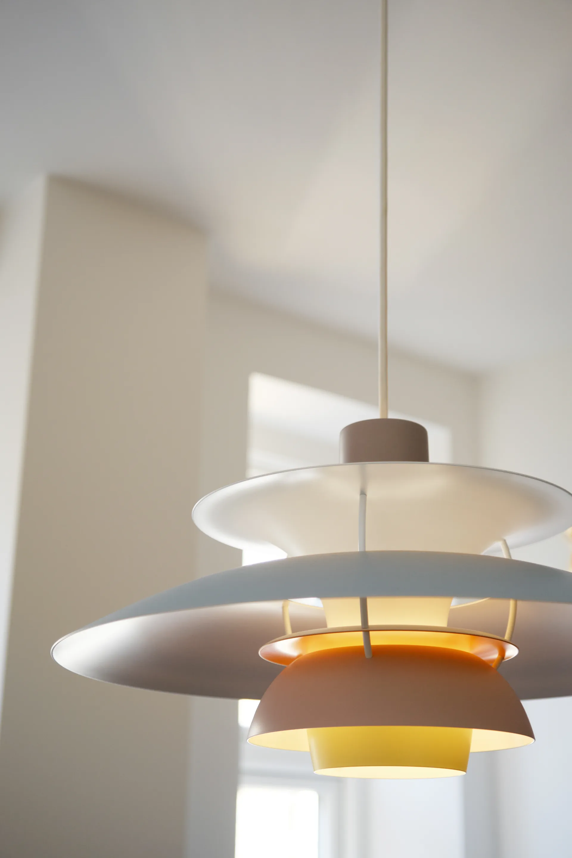 Suspension PH 5, Ø500, Pastel-gris huître-bleu-rose Louis Poulsen