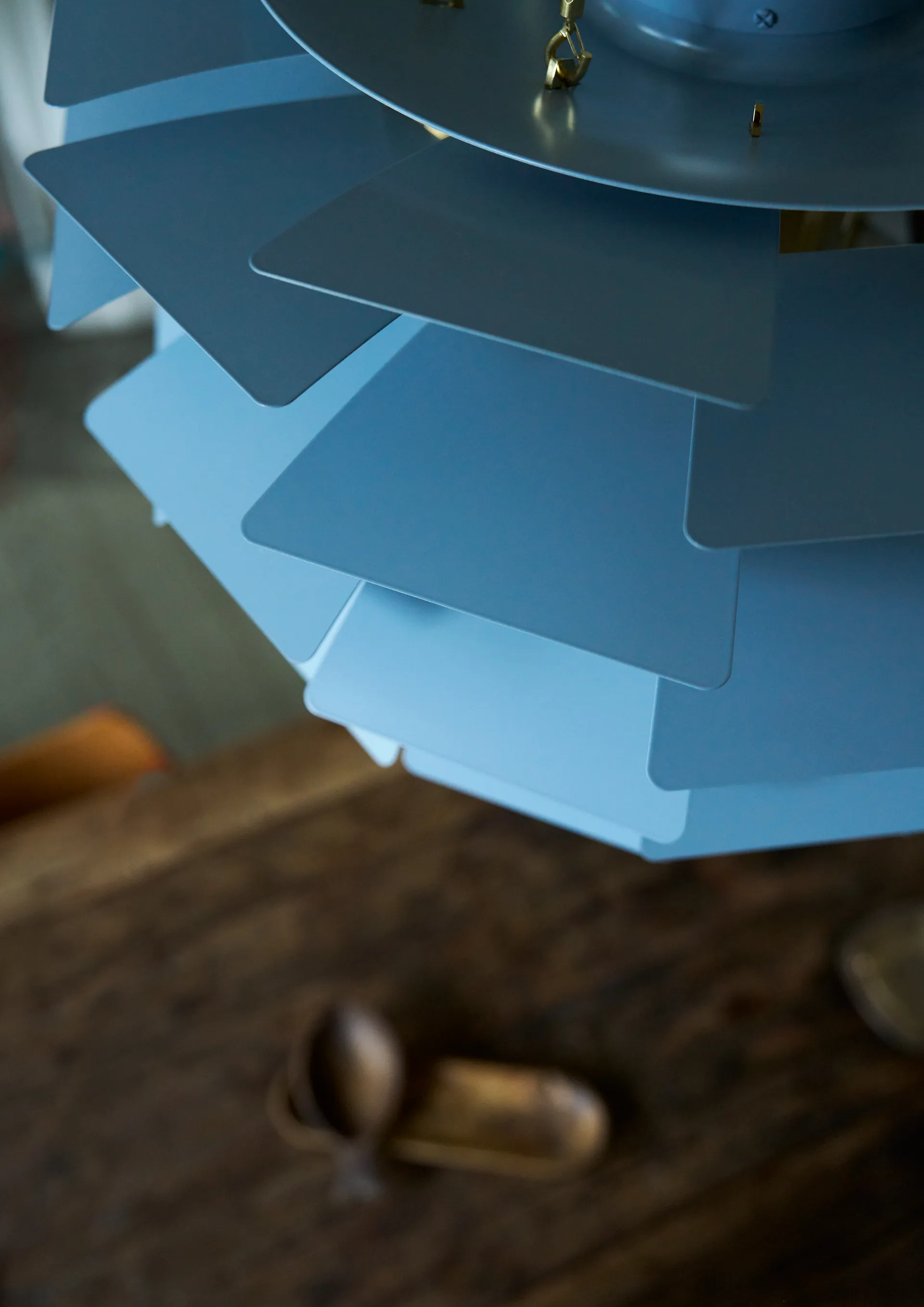 Suspension PH Artichoke Ø60cm, Dusty blue-brass metallised Louis Poulsen