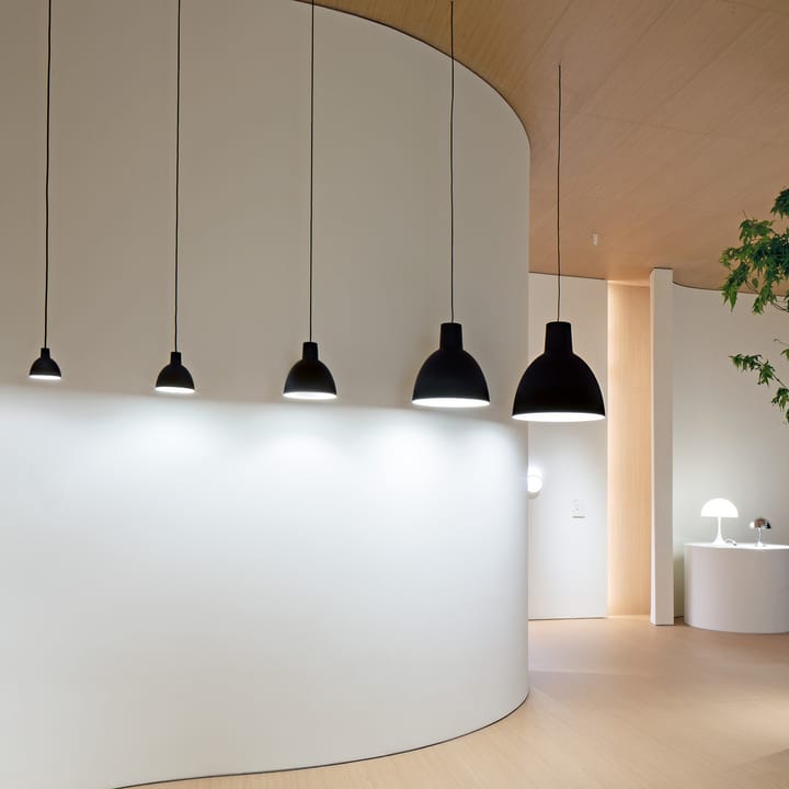 Suspension Toldbod 250, Noir Louis Poulsen