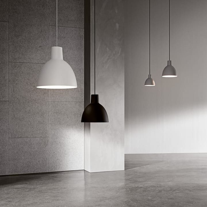 Suspension Toldbod 250, Noir Louis Poulsen