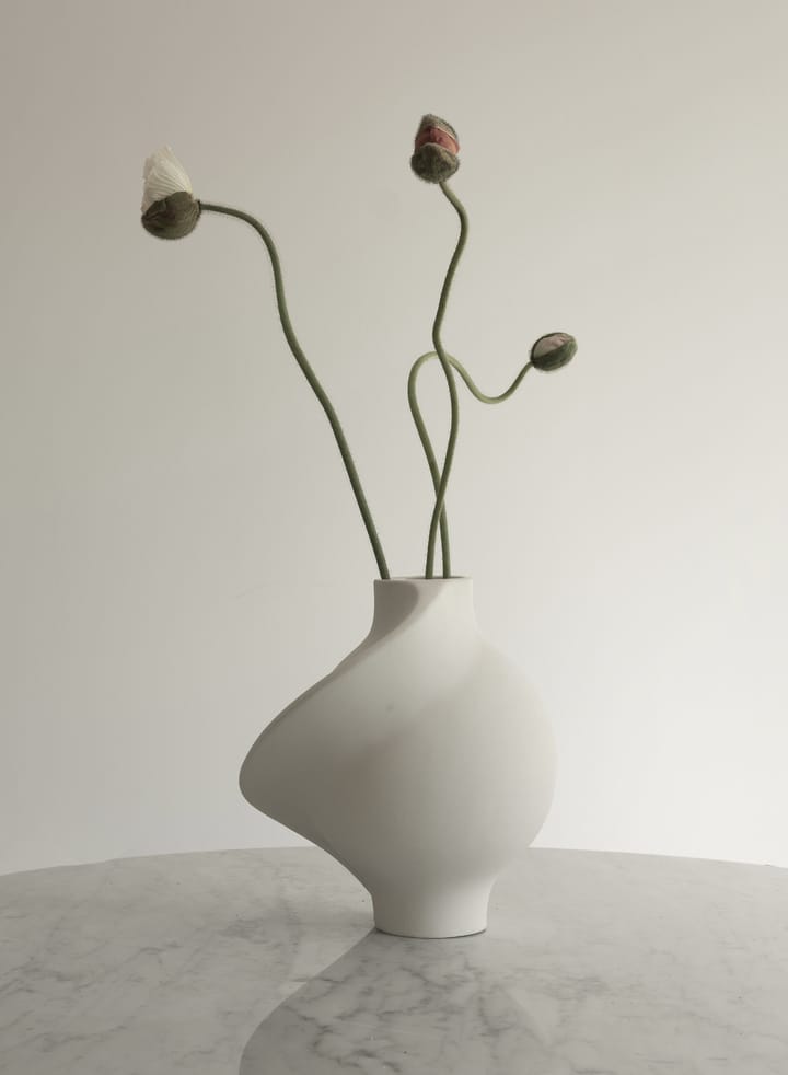 Vase Pirout 01 22 cm - Raw White - Louise Roe