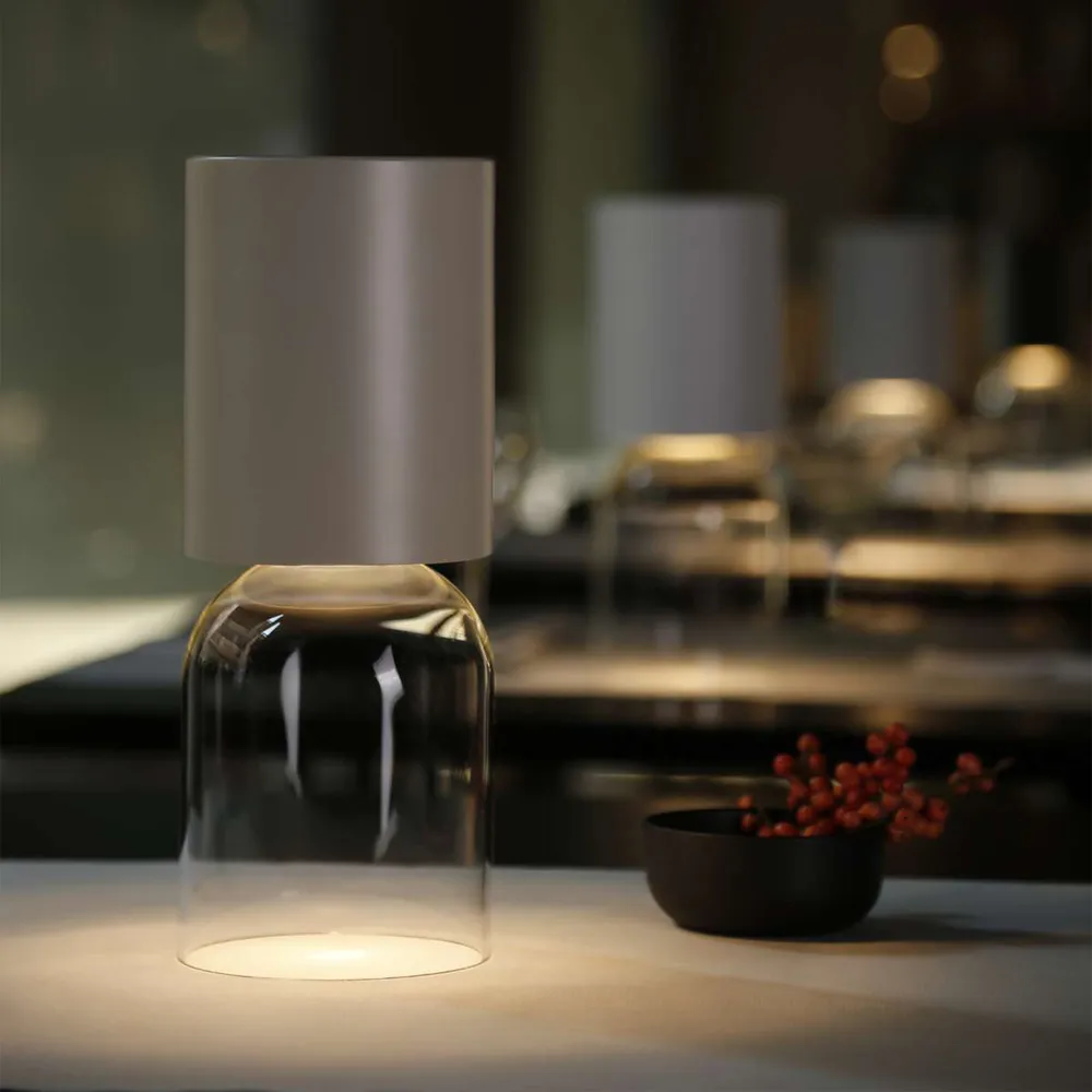 Lampe de table Nui Mini, sable Luceplan