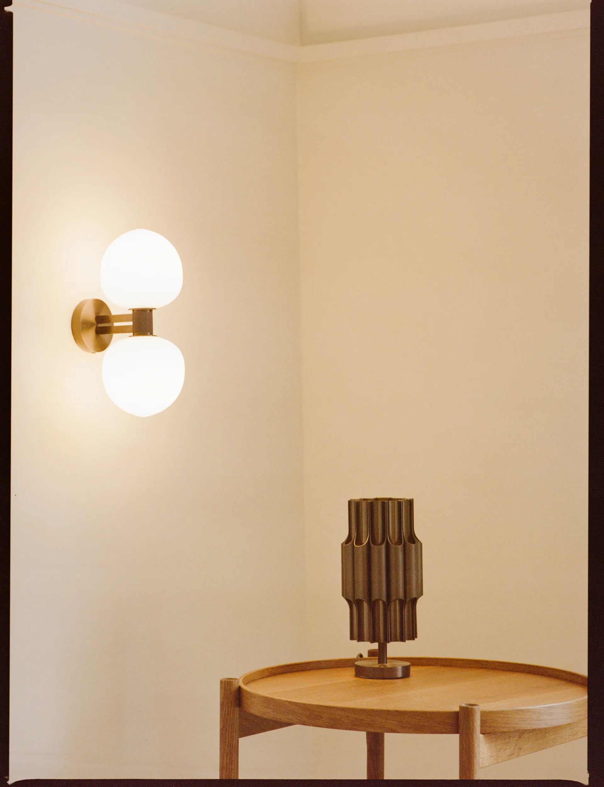 Lampe de table Pan 120, Bronze LYFA