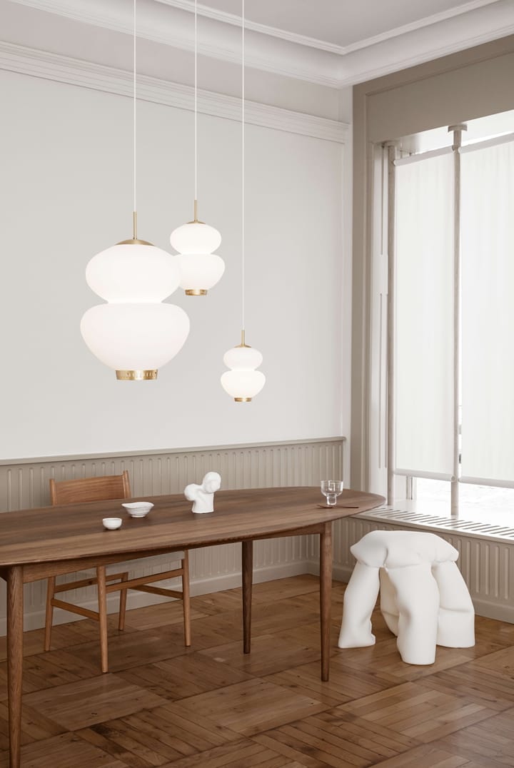 Suspension Peanut 175, Opal glass LYFA