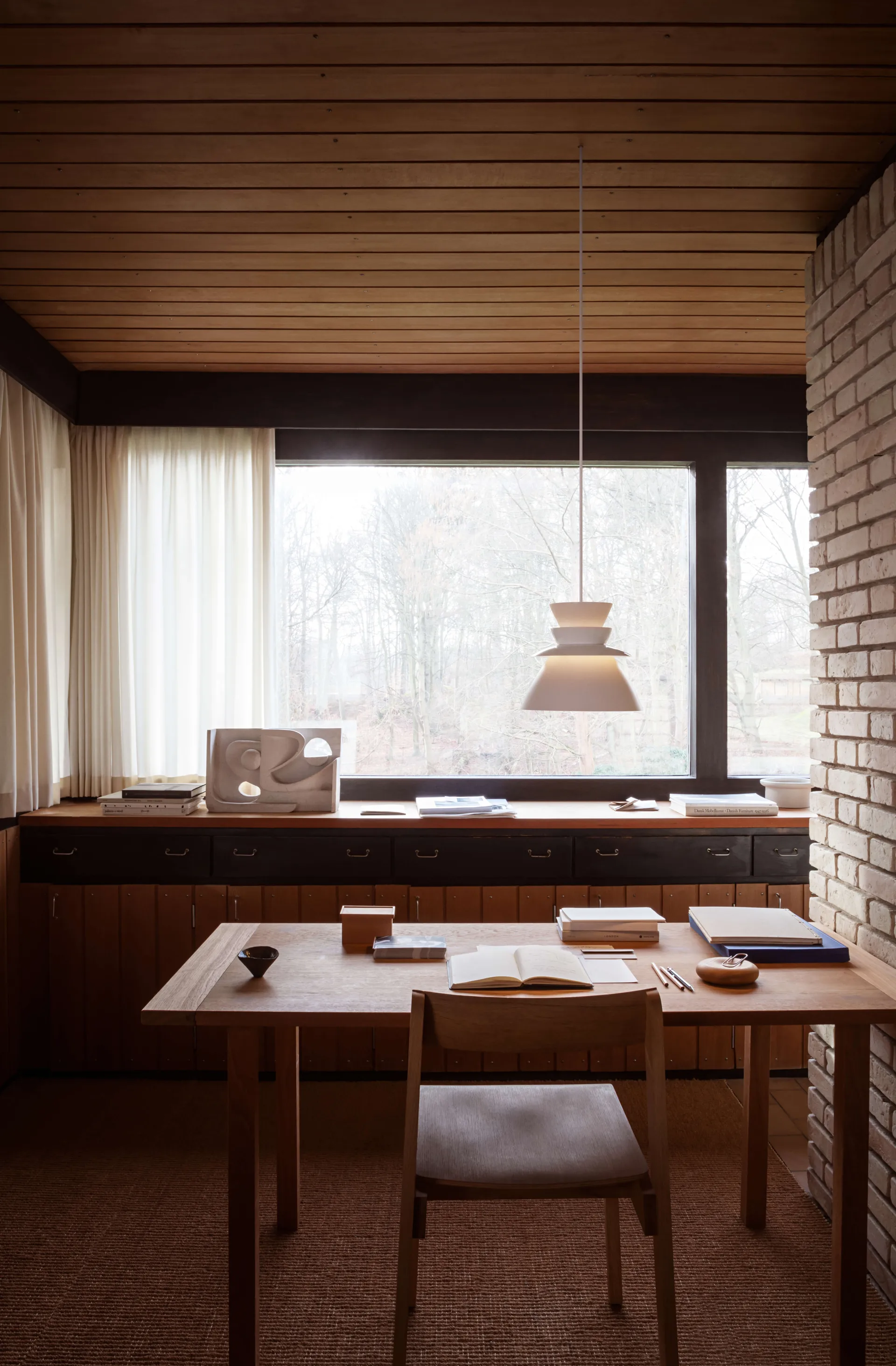 Suspension Sundowner 250, White LYFA