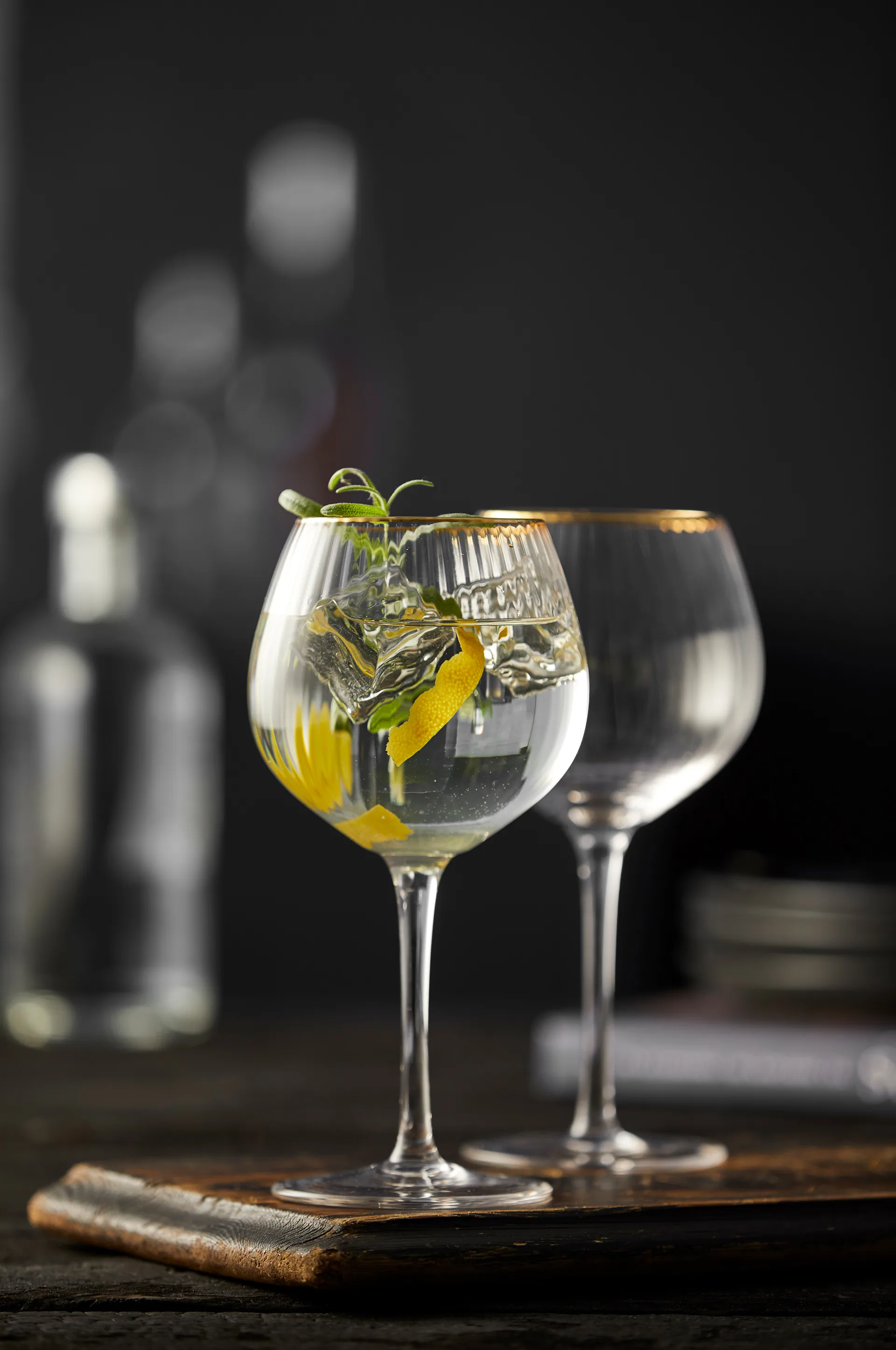 Verre à gin tonic Palermo Gold 65 cl, lot de 4, Transparent-or Lyngby Glas