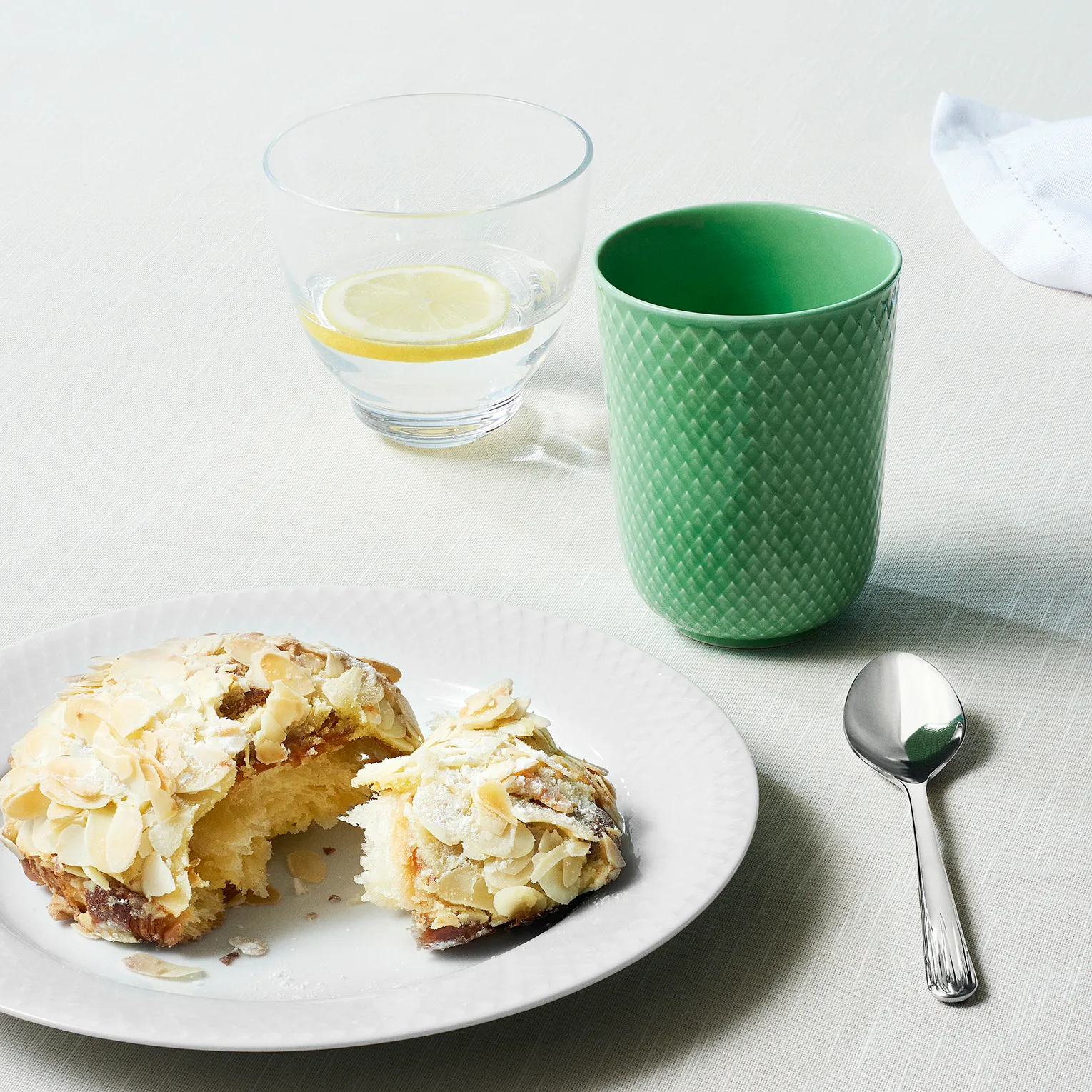 Tasse sans anse Rhombe 33 cl, Vert Lyngby Porcelæn