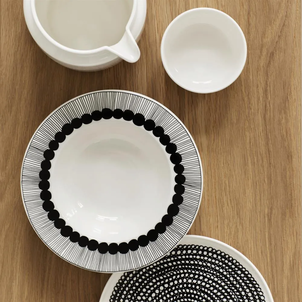 Assiette Räsymatto Ø 20 cm, noir-blanc (petits pois) Marimekko