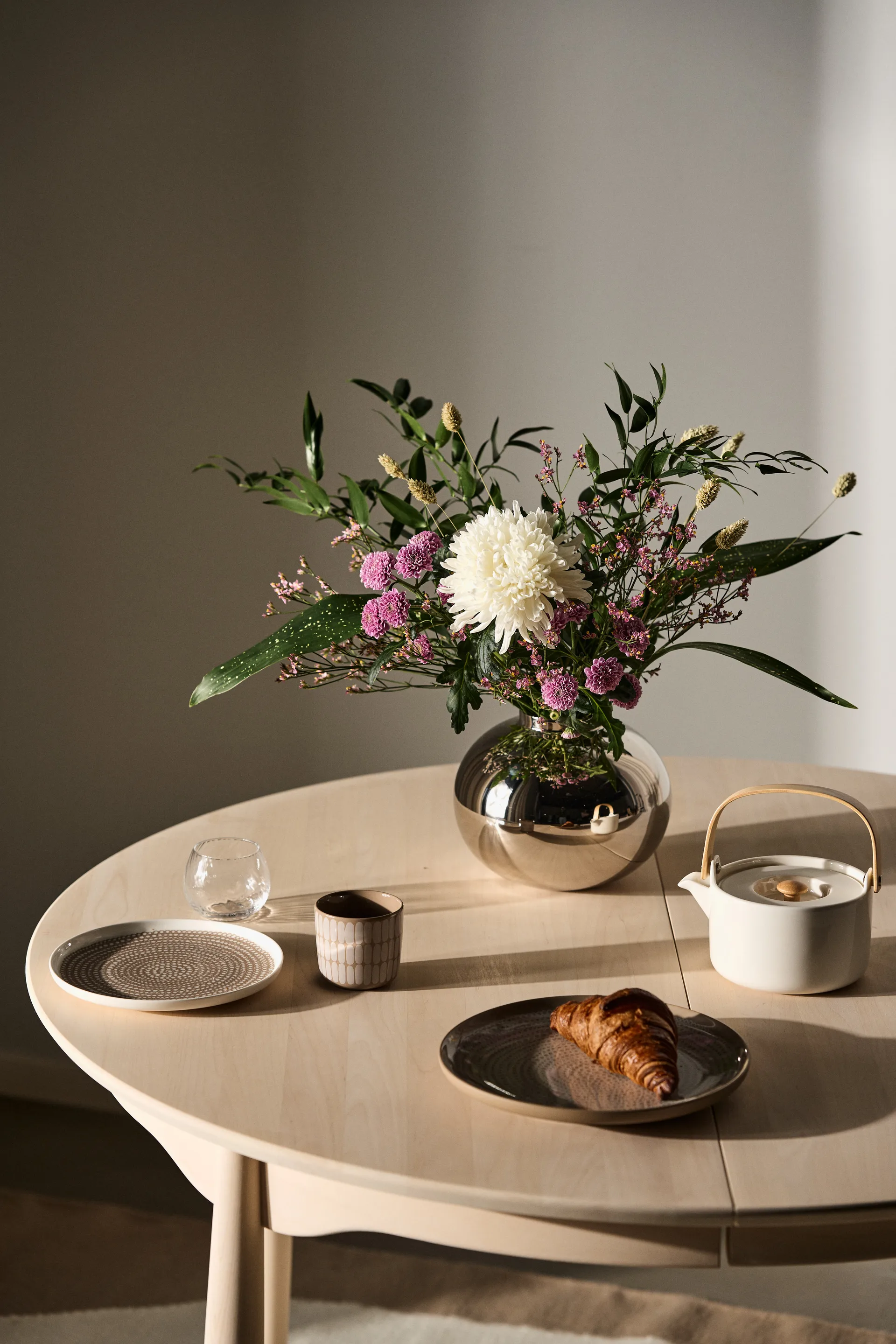 Assiette Siirtolapuutarha, Terra-white Marimekko