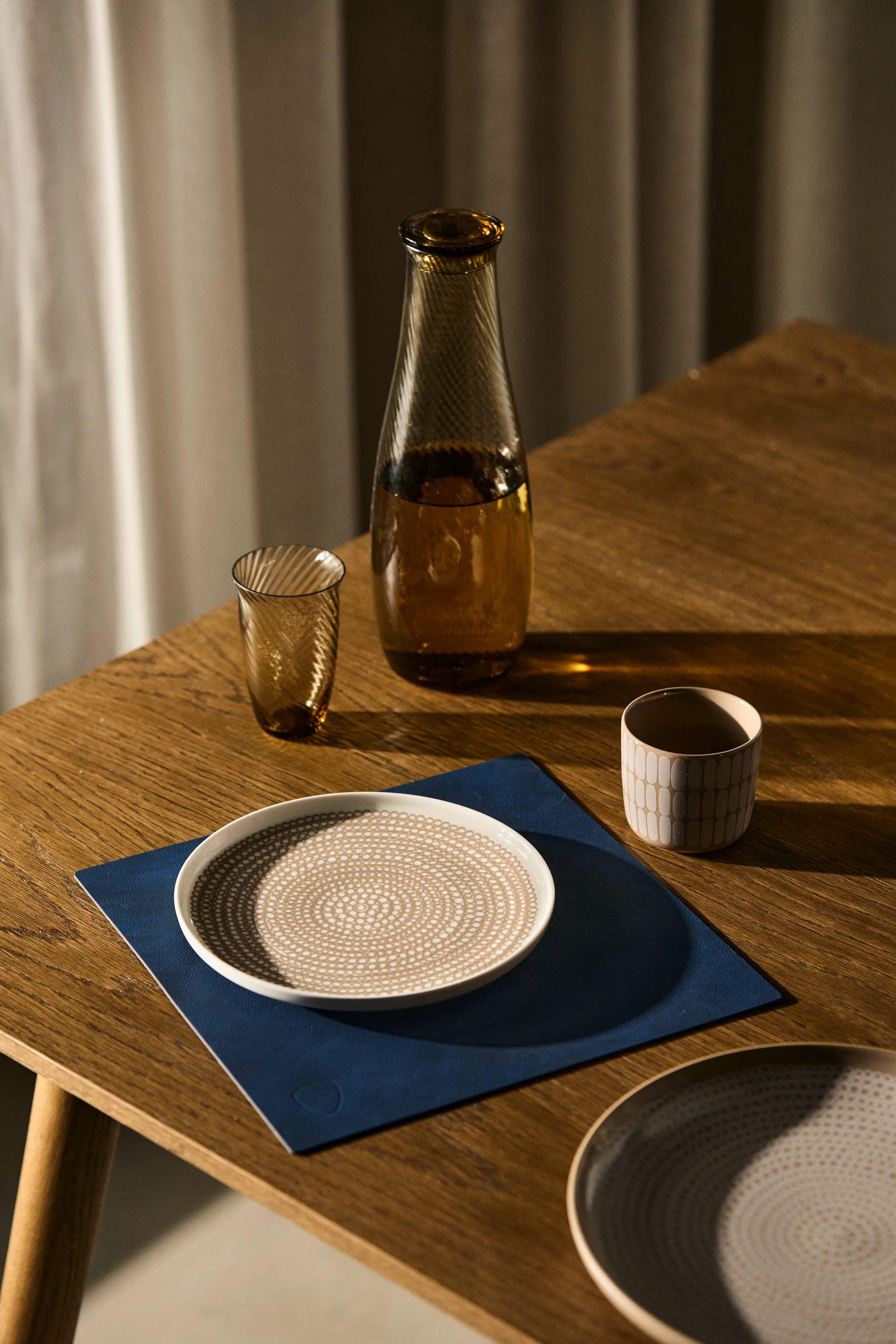 Assiette Siirtolapuutarha, Terra-white Marimekko
