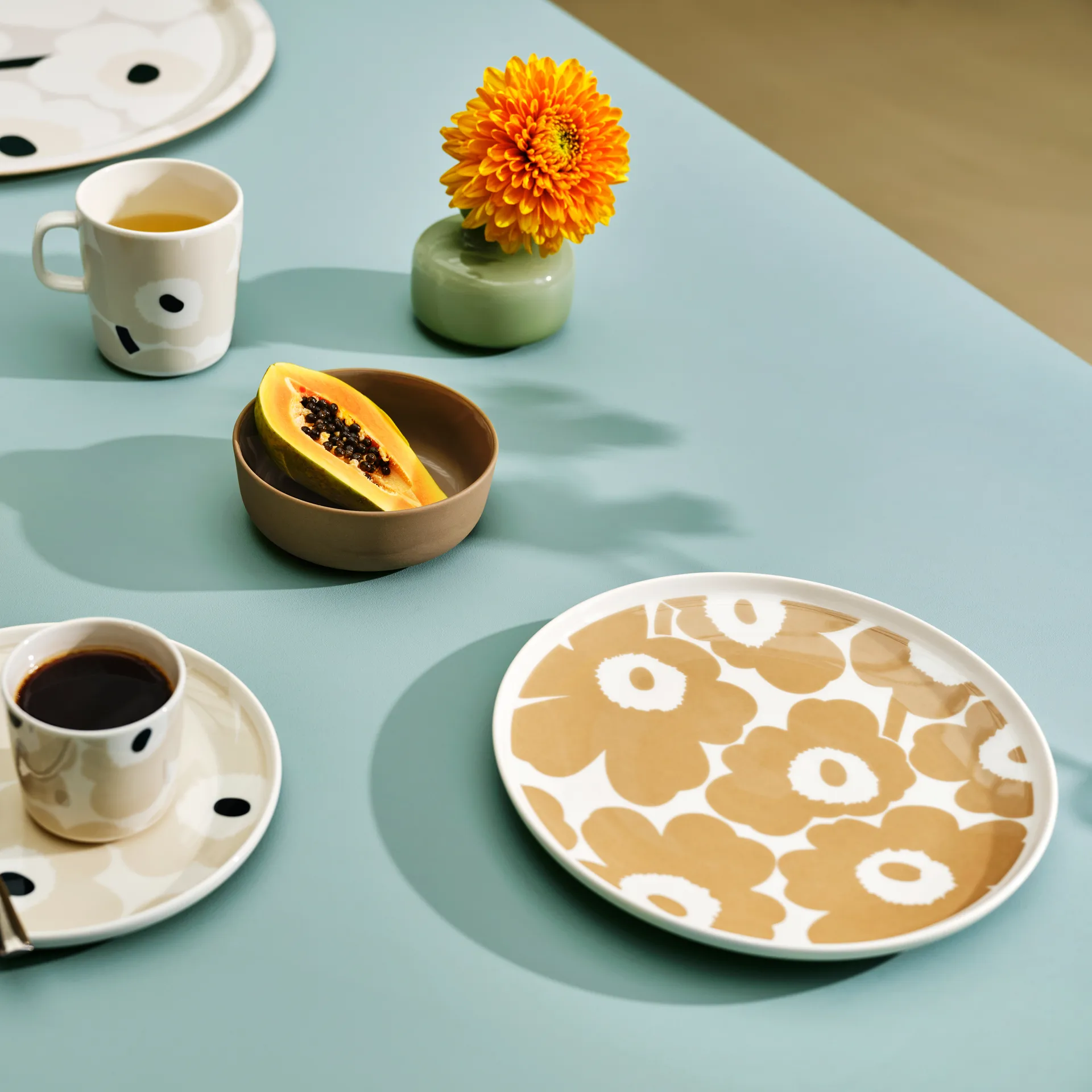 Assiette Unikko beige-blanc, Ø25 cm Marimekko