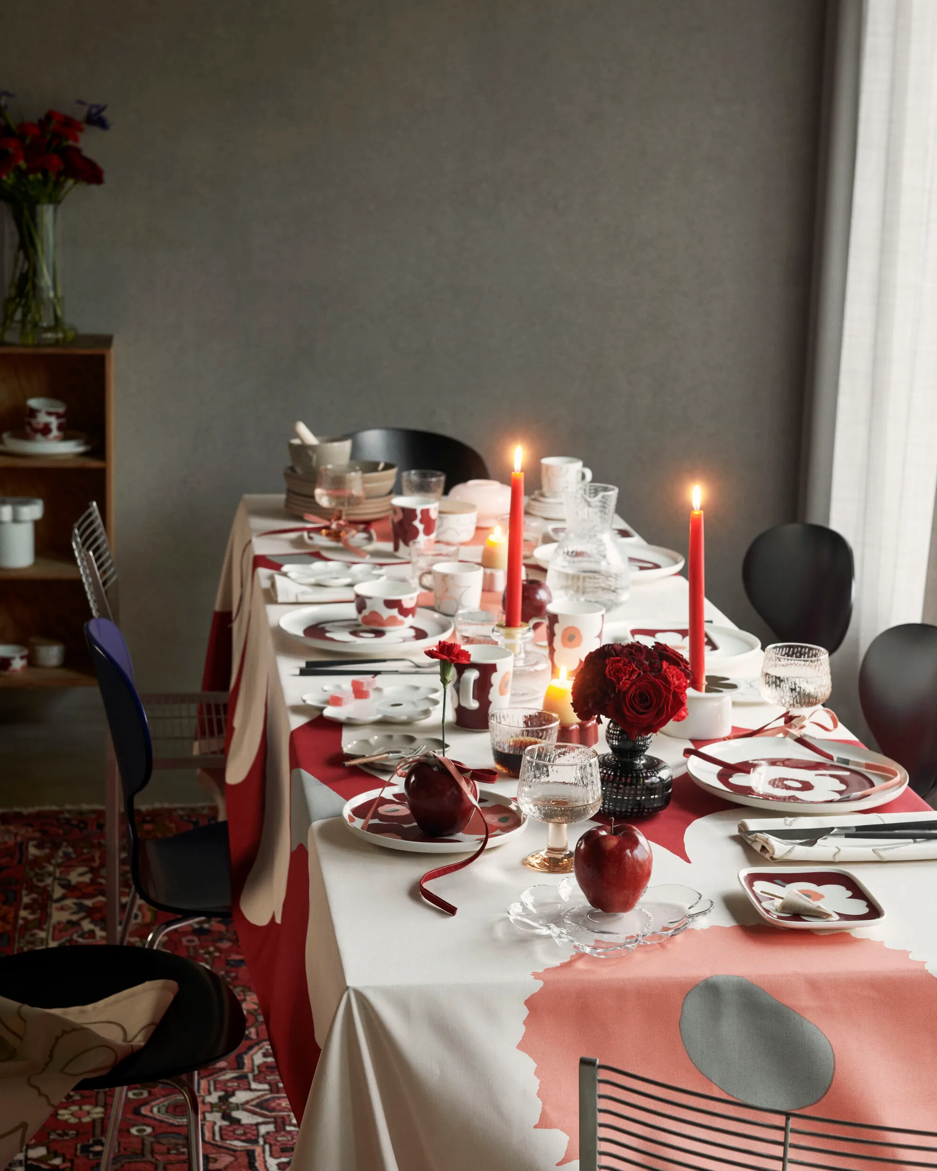 Mug du 60e anniversaire Unikko 25 cl + assiette 12x15 cm, White-dark cherry-ash grey Marimekko