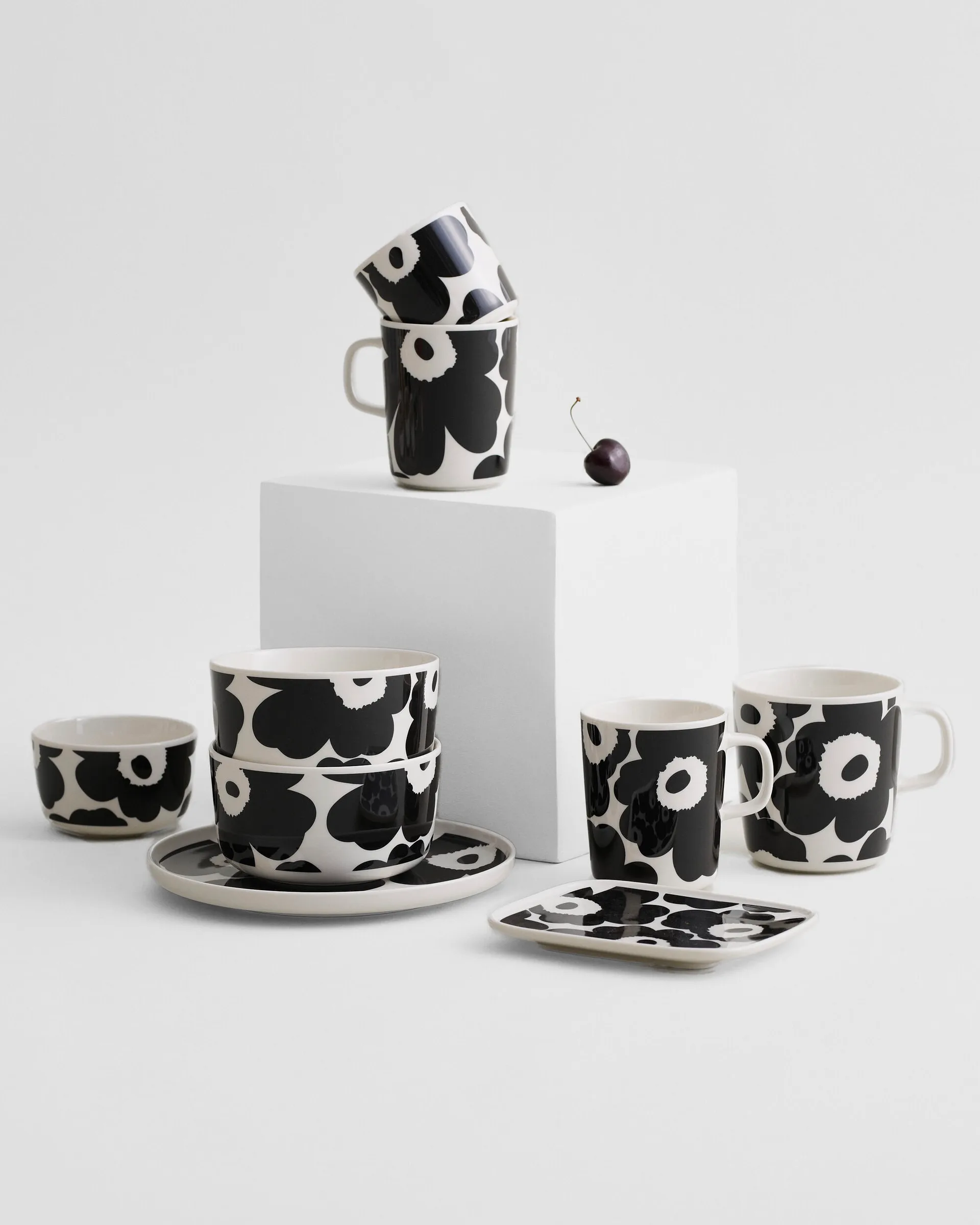 Mug Unikko 40 cl, Blanc-noir Marimekko