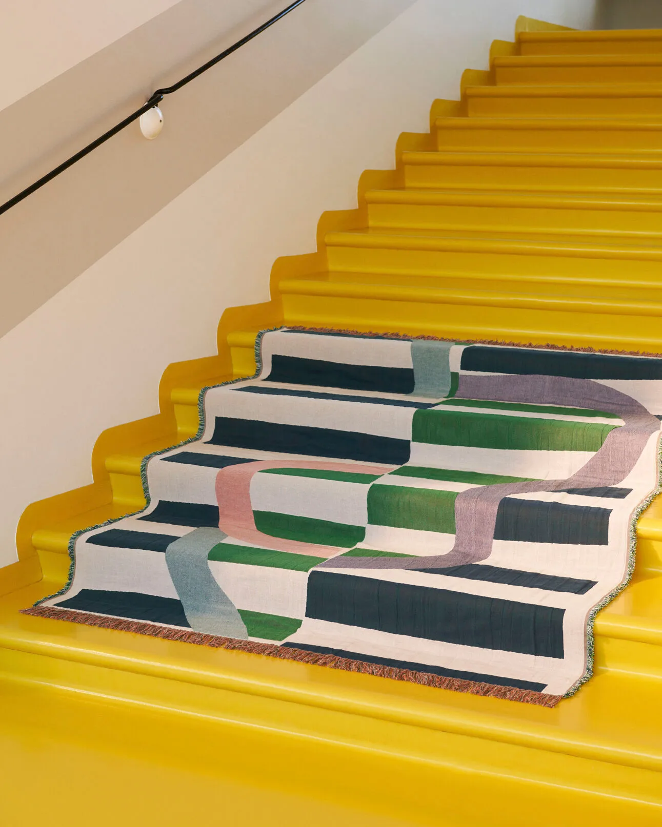 Plaid Siirto jacquard 140x180 cm, Powder-d. blue-l. blue-coral Marimekko