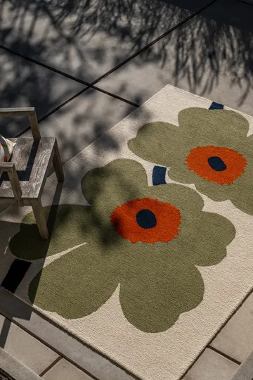 Tapis d’extérieur Unikko anniversary - Dusty green, 160x230 cm - Marimekko