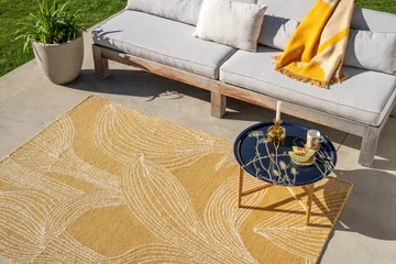 Tapis outdoor Kukat puhkeavat - Straw, 140x200 cm - Marimekko