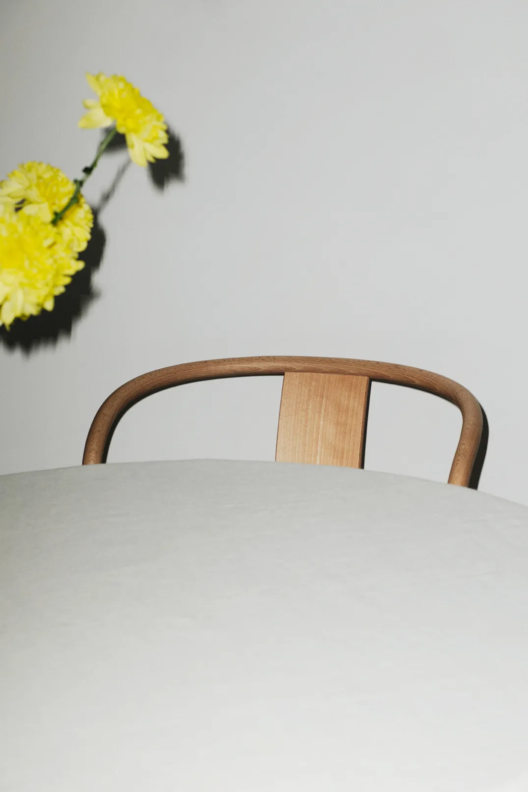 Chaise Icha, Hêtre Massproductions