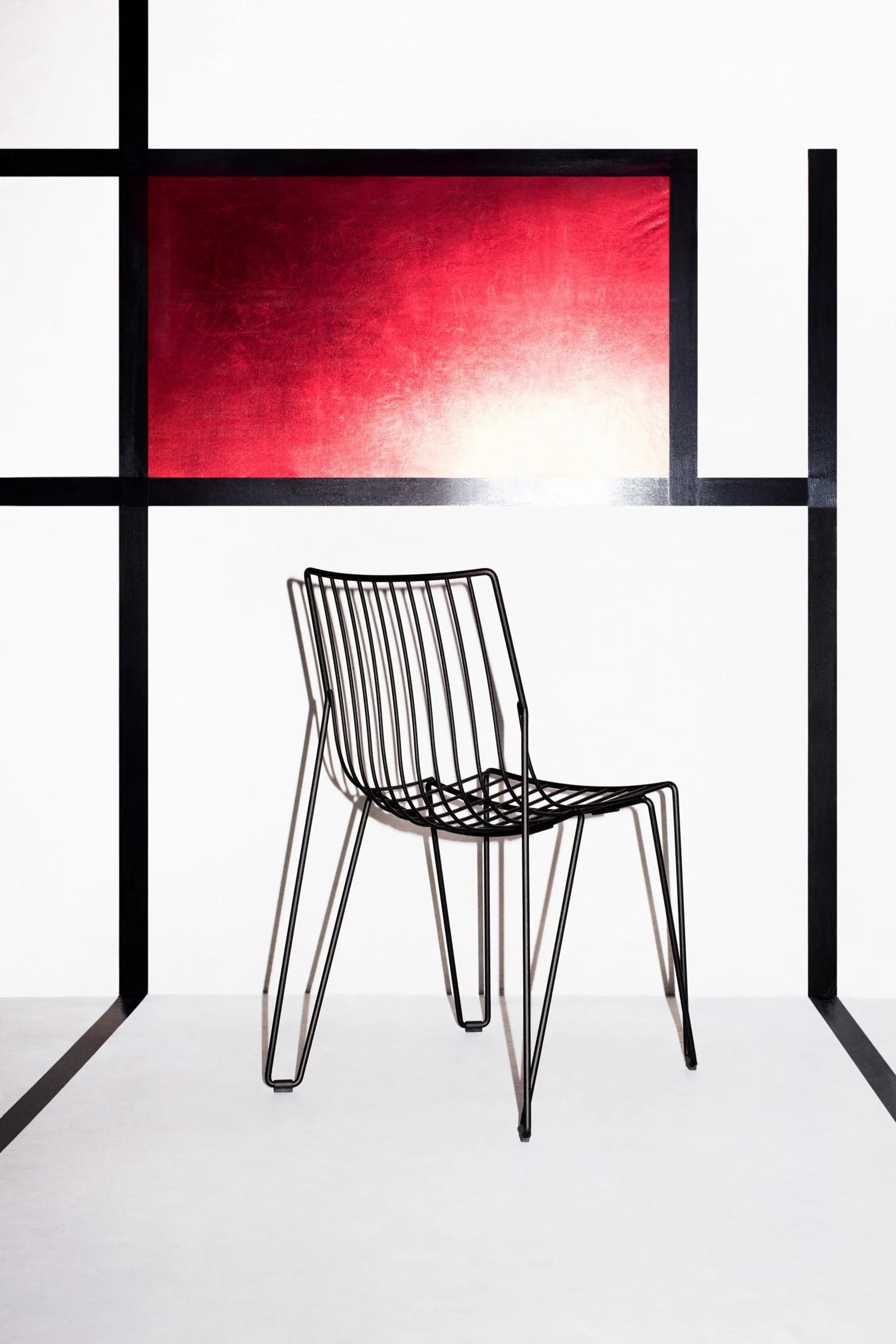 Chaise Tio, Black Massproductions