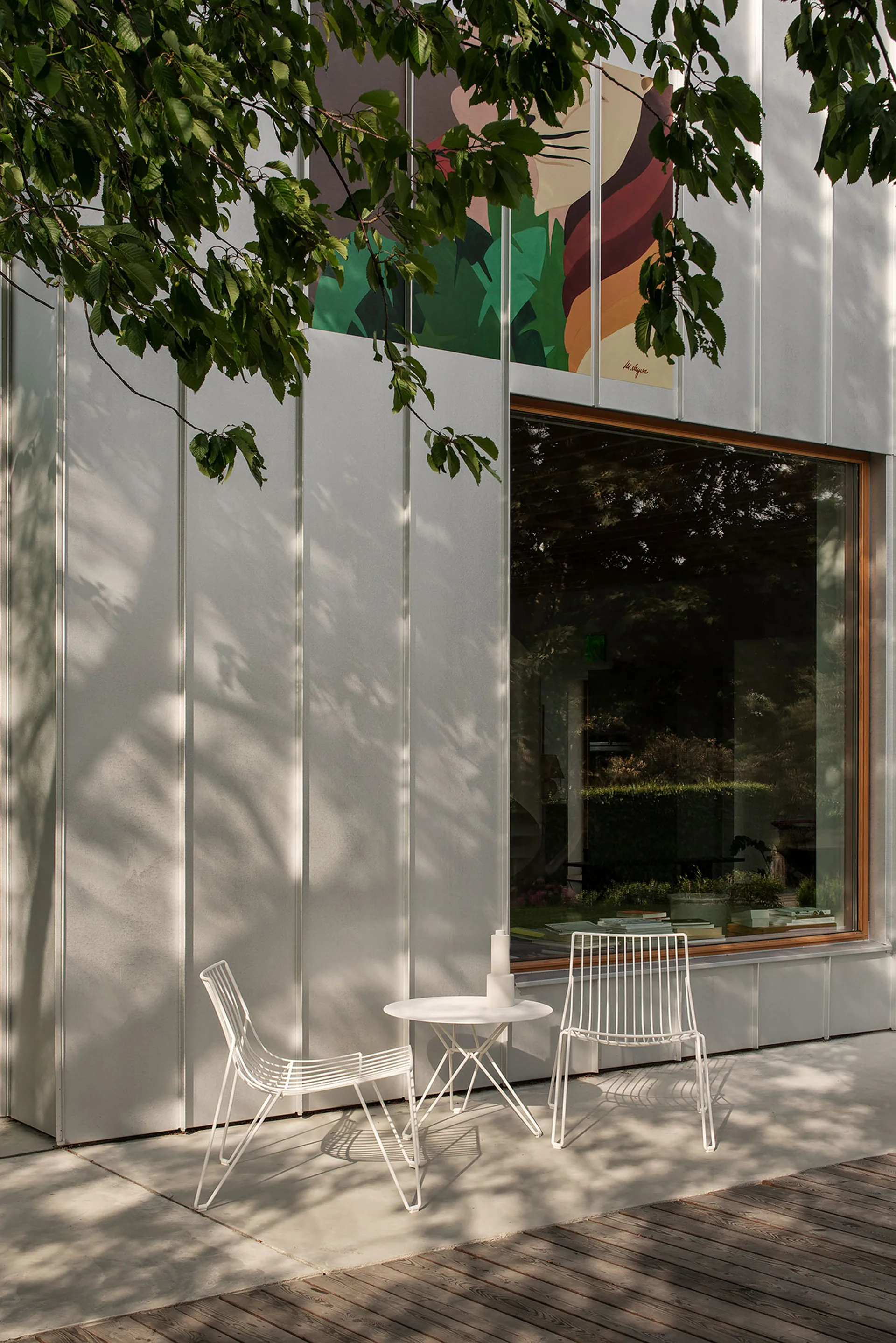 Chaise Tio, White Massproductions