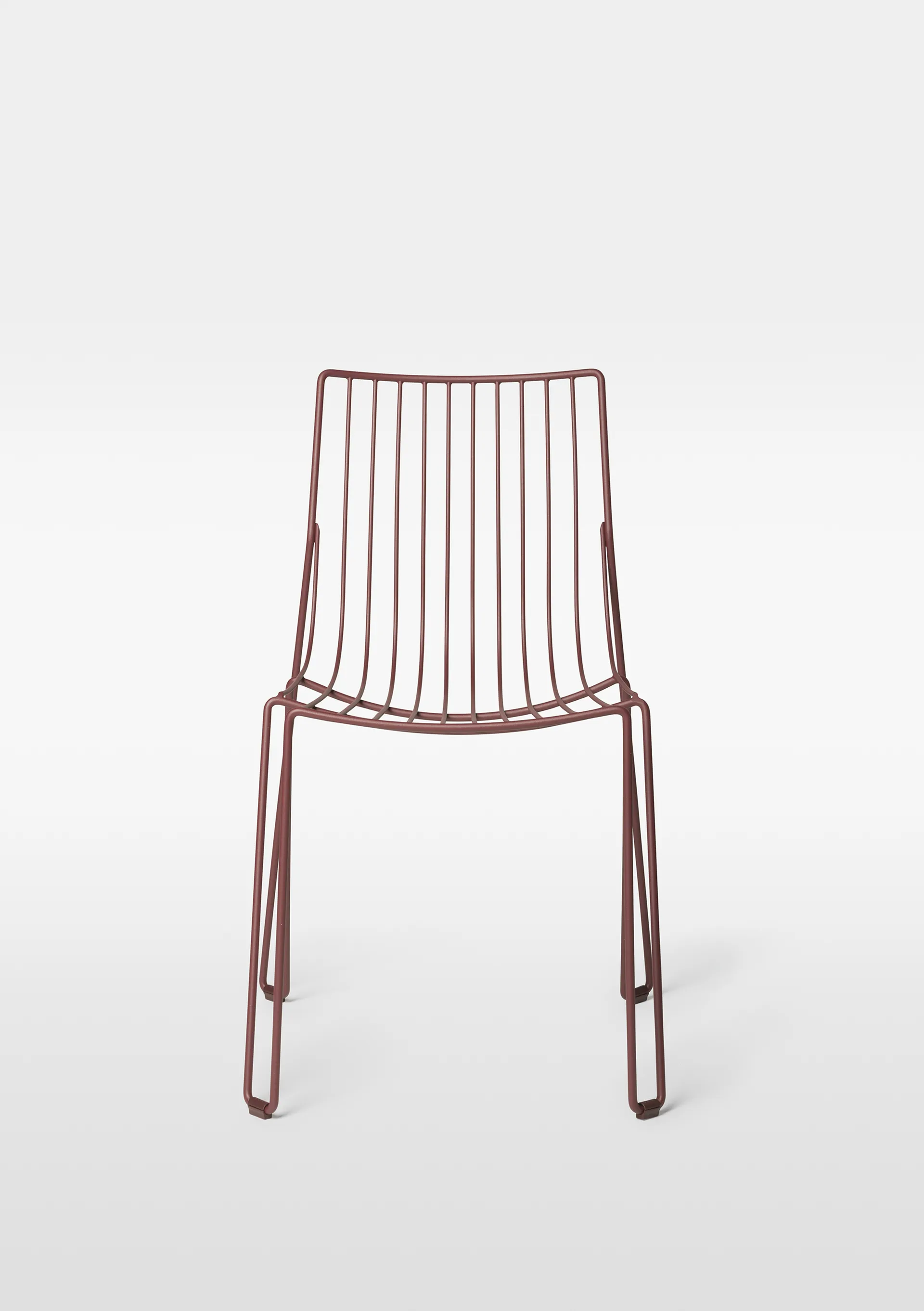 Chaise Tio, Wine Red Massproductions