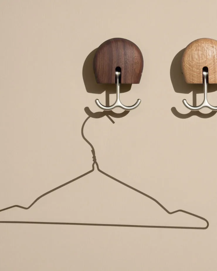 Crochet mural Hercule, Noyer huilé Massproductions