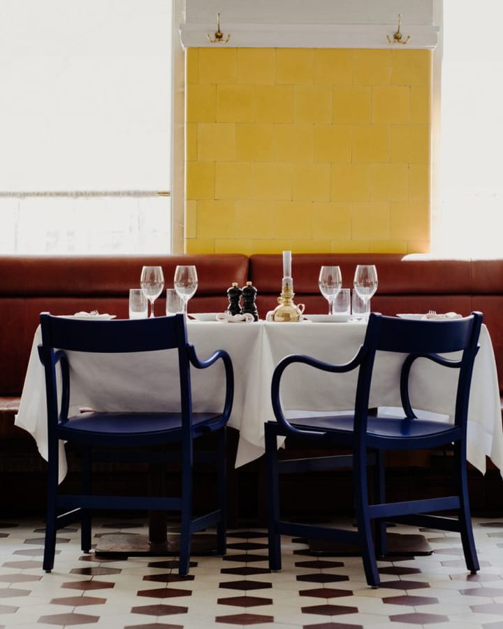Fauteuil Waiter XL - Hêtre verni bleu - Massproductions