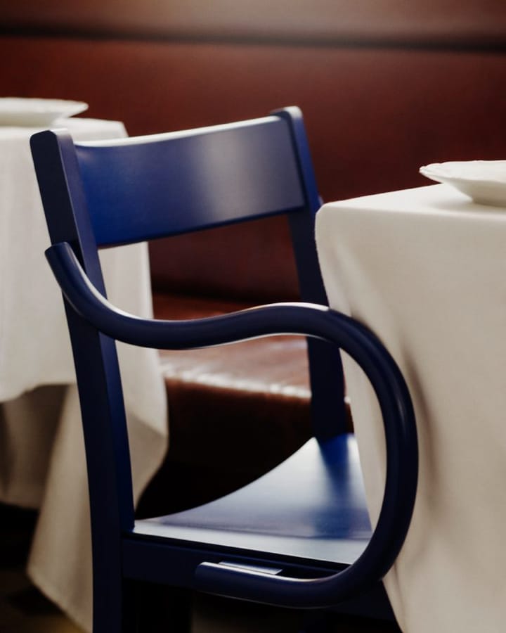 Fauteuil Waiter XL - Hêtre verni bleu - Massproductions