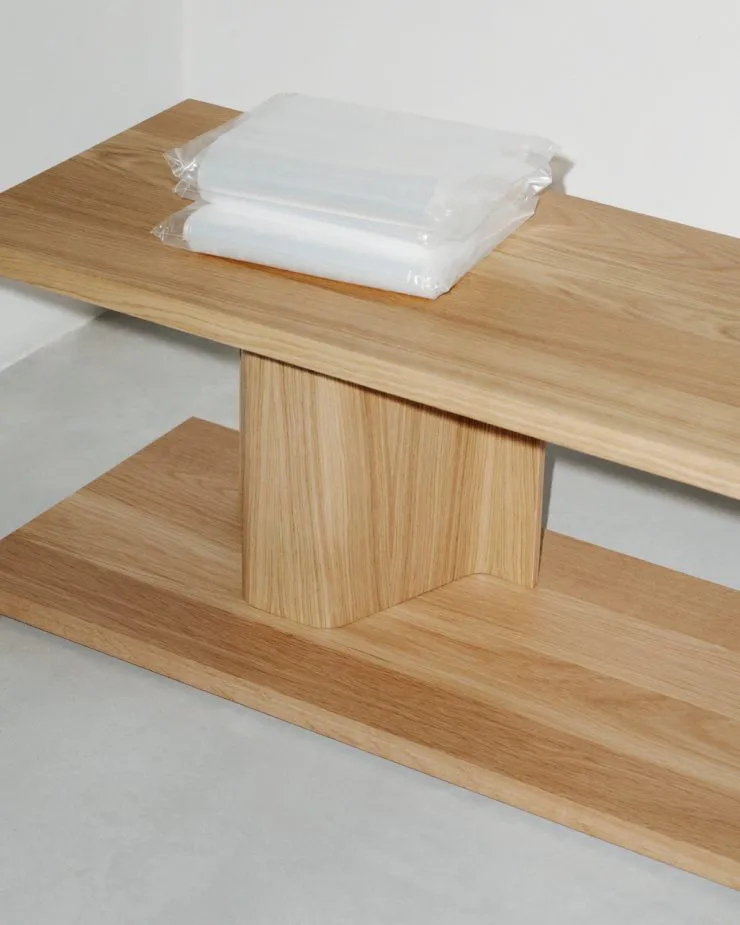 Table d'appoint BIT, Chêne Massproductions
