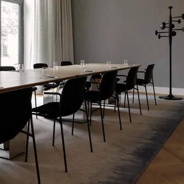 Chaise à accoudoirs Nova Sea - black, structure en acier noir - Mater