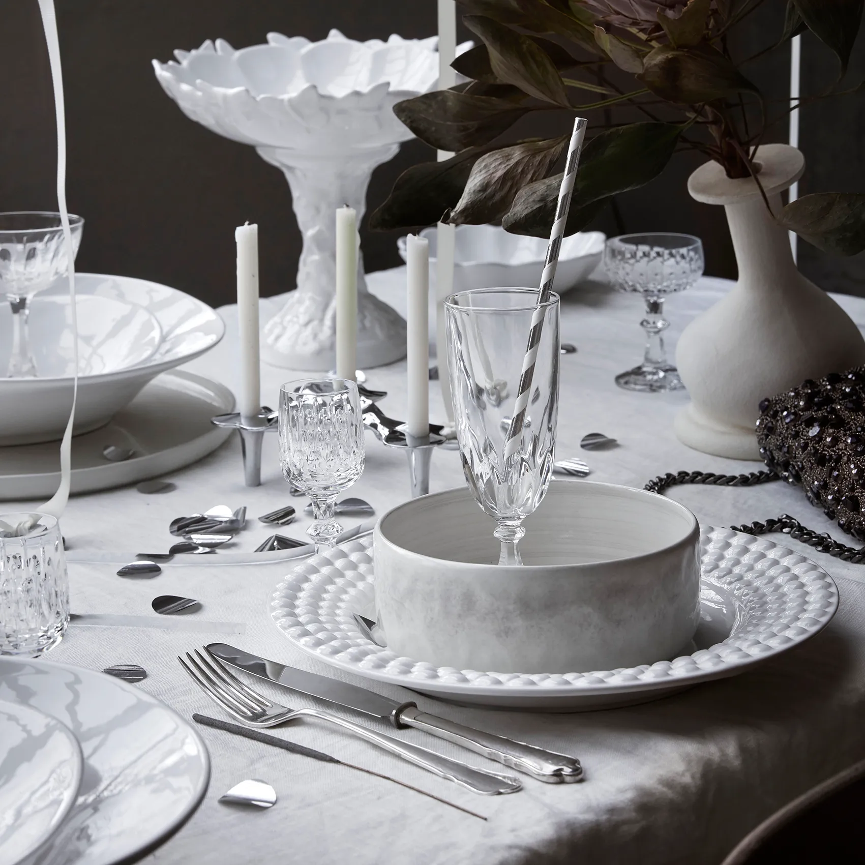 Assiette Bubbles 28 cm, Blanc Mateus