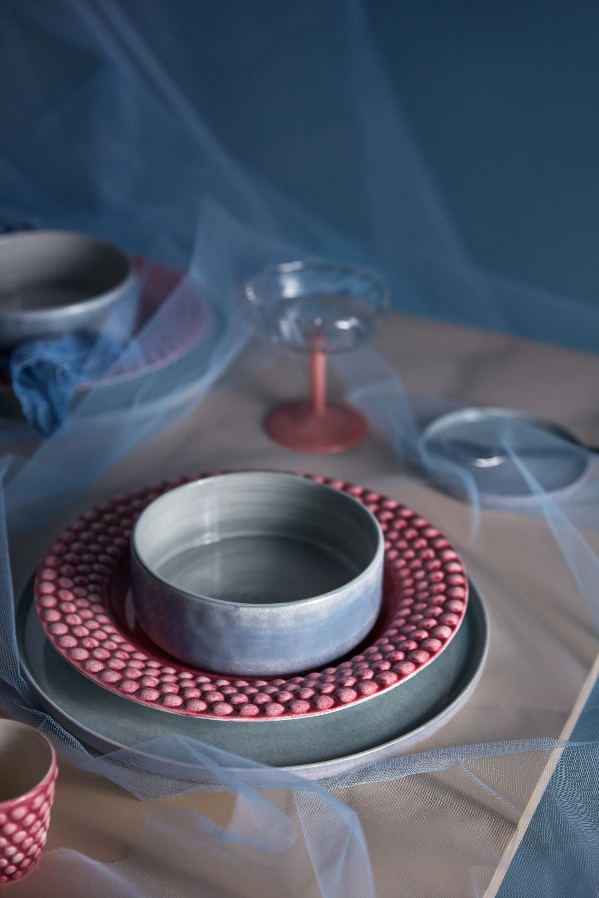 Assiette creuse Bubbles 25 cm, Rose Mateus