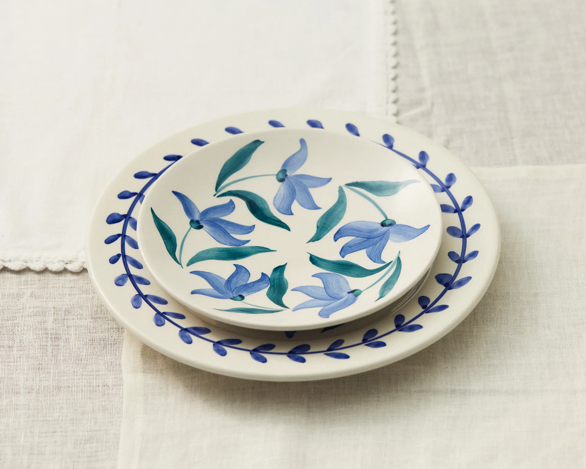 Assiette Flowers Blossom Ø28 cm, Blanc Mateus