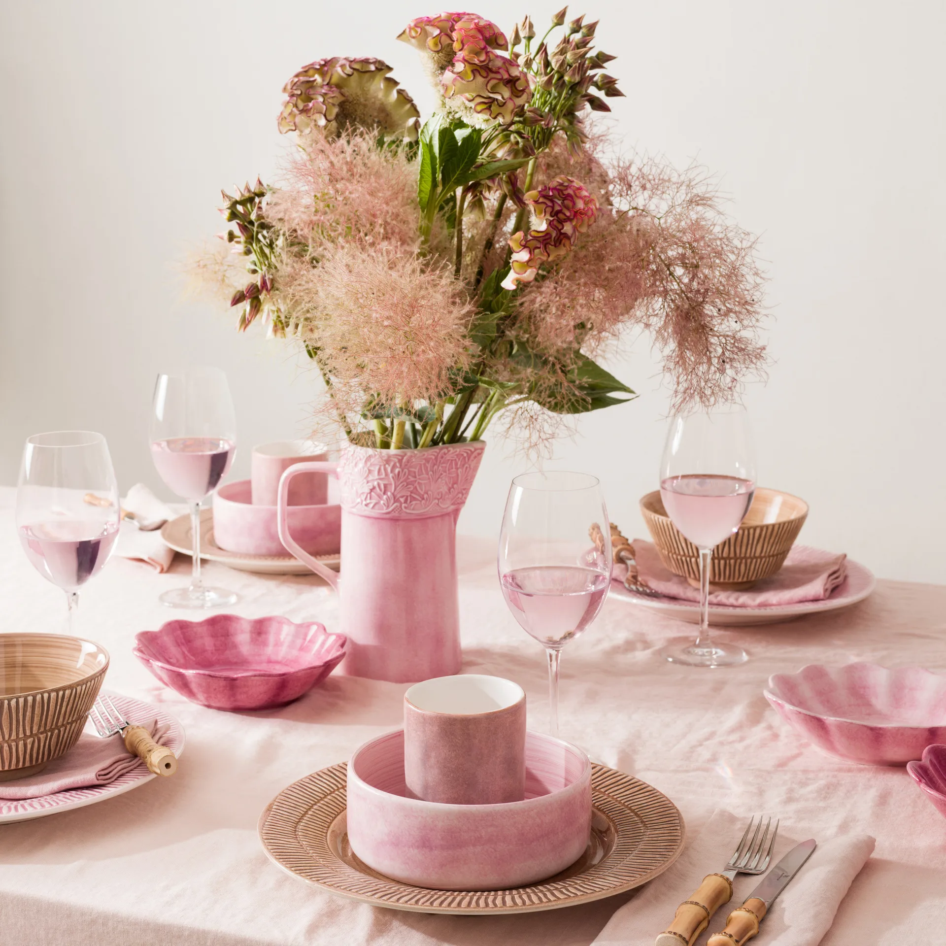 Assiette Stripes Ø28 cm, Rose clair Mateus