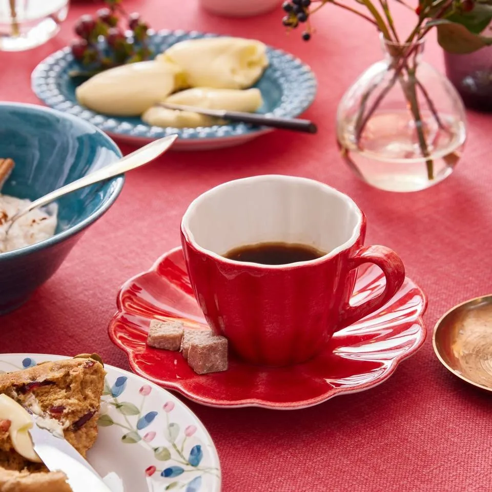 Tasse et soucoupe Oyster 25 cl, Rouge Mateus