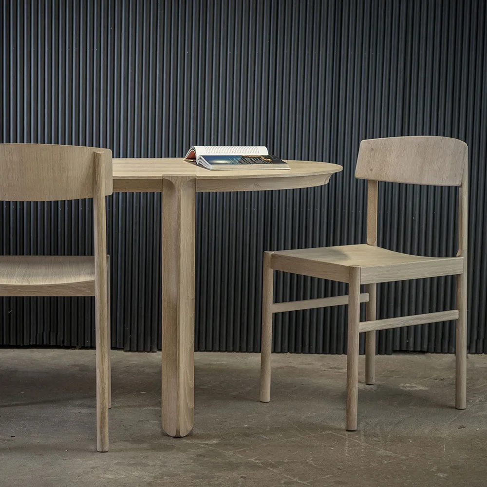 Chaise Rod, Chêne blanchi mat laqué Mavis