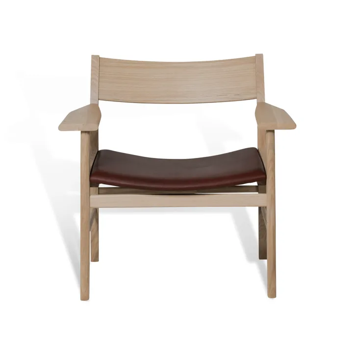 Fauteuil lounge - Chêne laqué mat pigmenté blanc – cuir Mocca Tärnsjö - Mavis