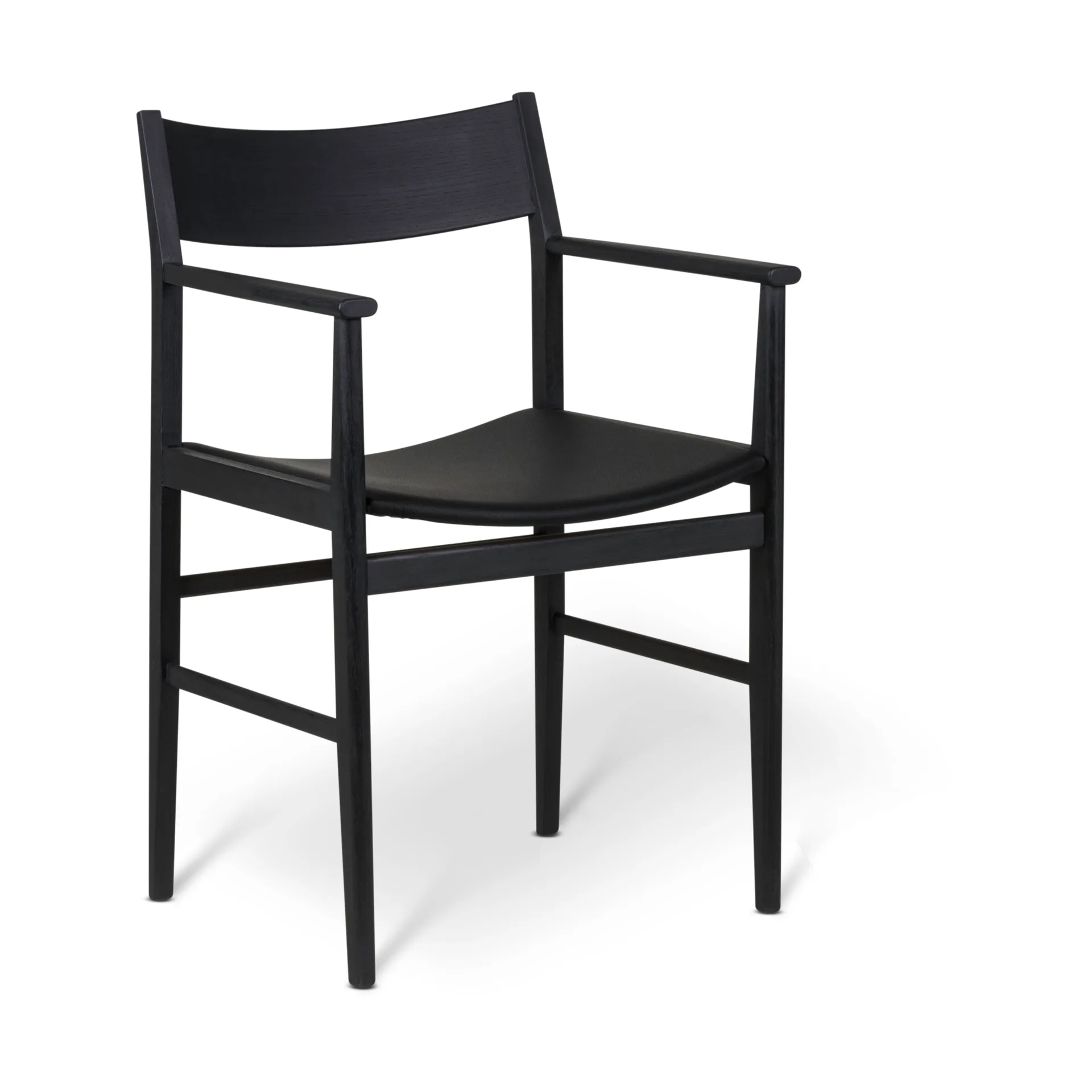 Fauteuil Siza, Frêne noirci – assise en cuir Mavis