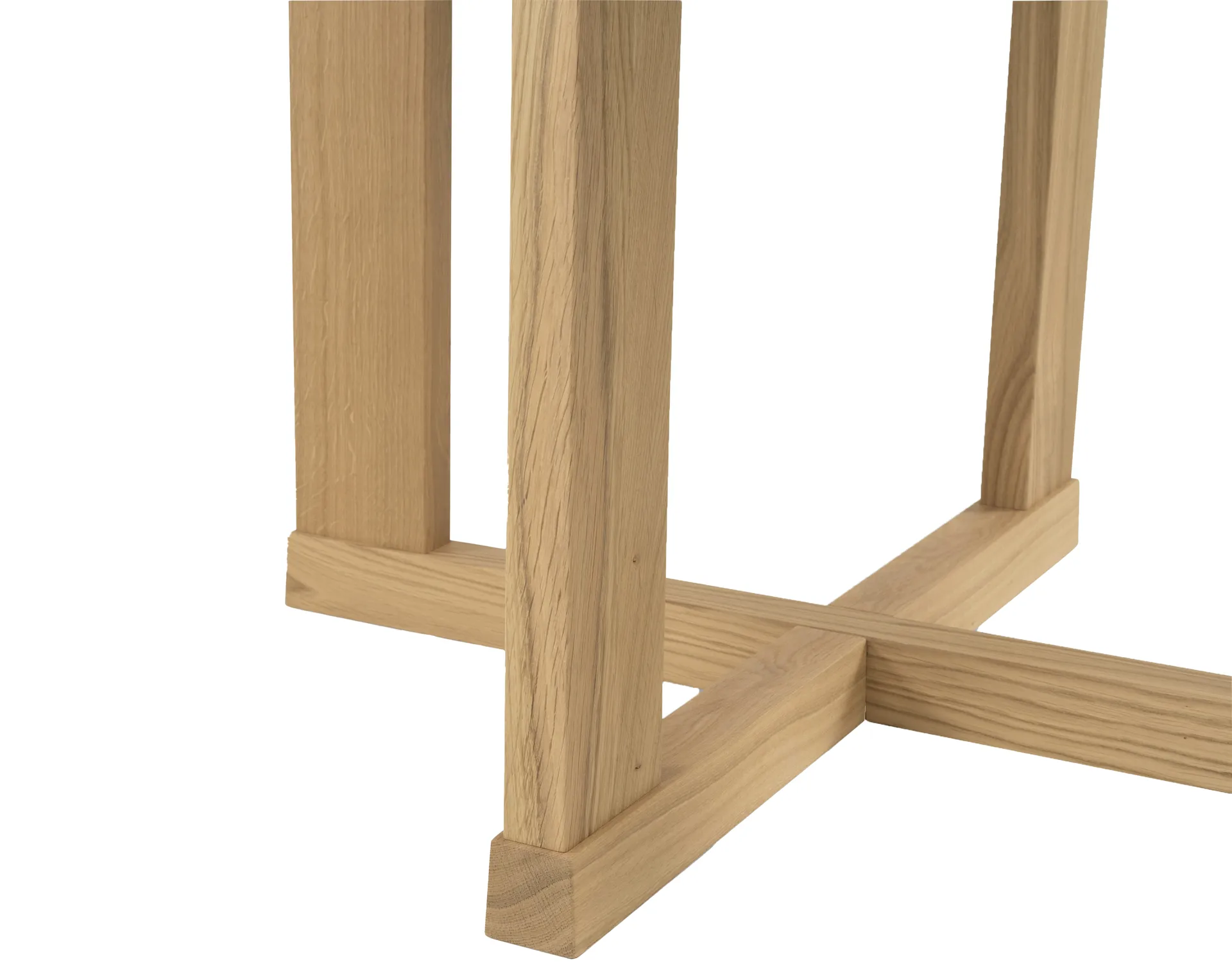 Table à manger Arv Ø130 cm, Chêne blanchi pigmenté, finition mate laquée Mavis