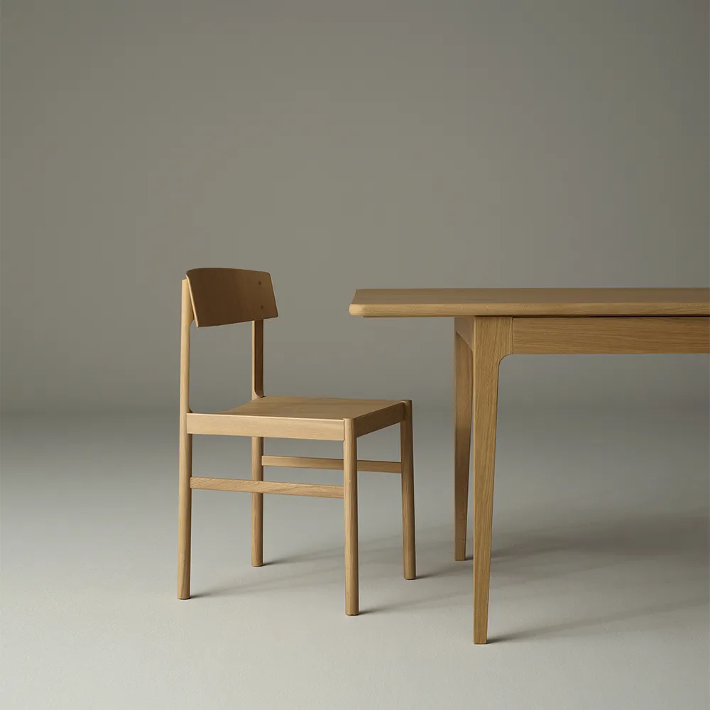 Table à manger Höllviken, Chêne blanchi mat laqué, 2 rallonges, chêne Ø50 cm Mavis