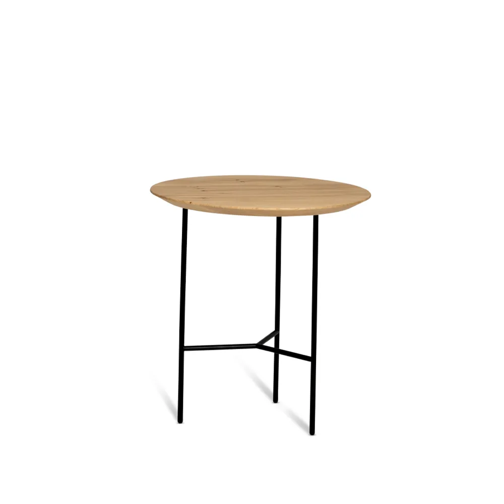 Table d’appoint Tribeca, Chêne laqué, pieds noirs, Ø47 cm Mavis