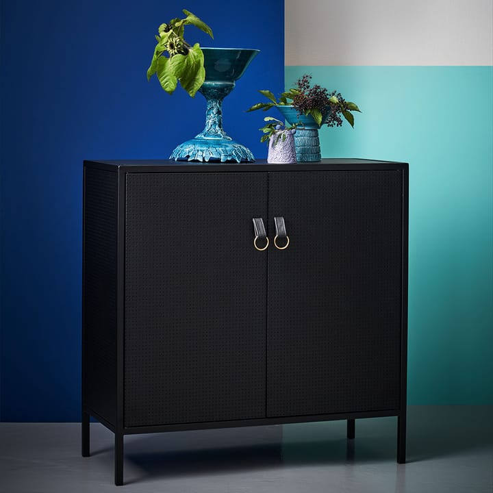 Armoire Liza, noir, détails en cuir Maze