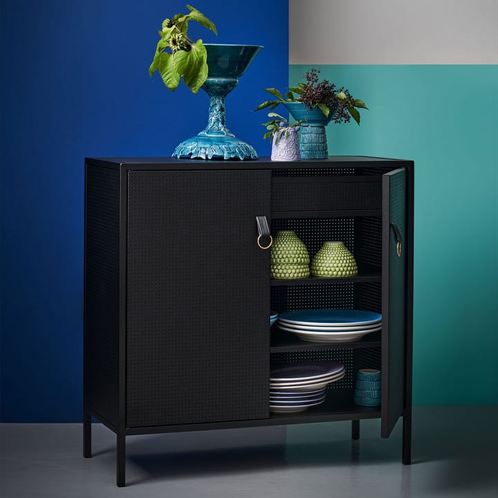 Armoire Liza, noir, détails en cuir Maze