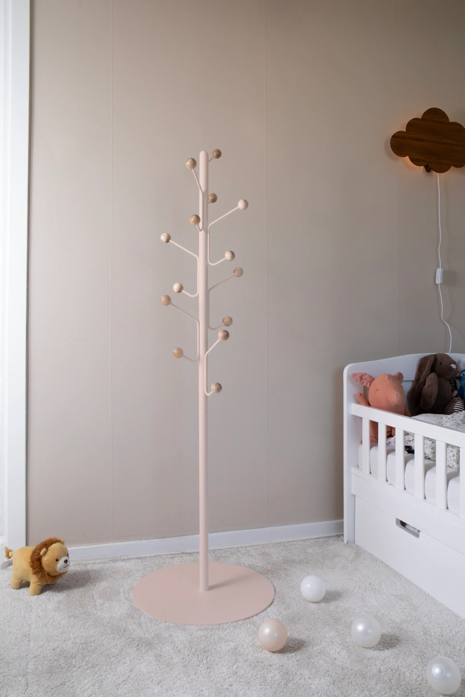 Bill Floor porte-manteau junior, Rose pâle Maze