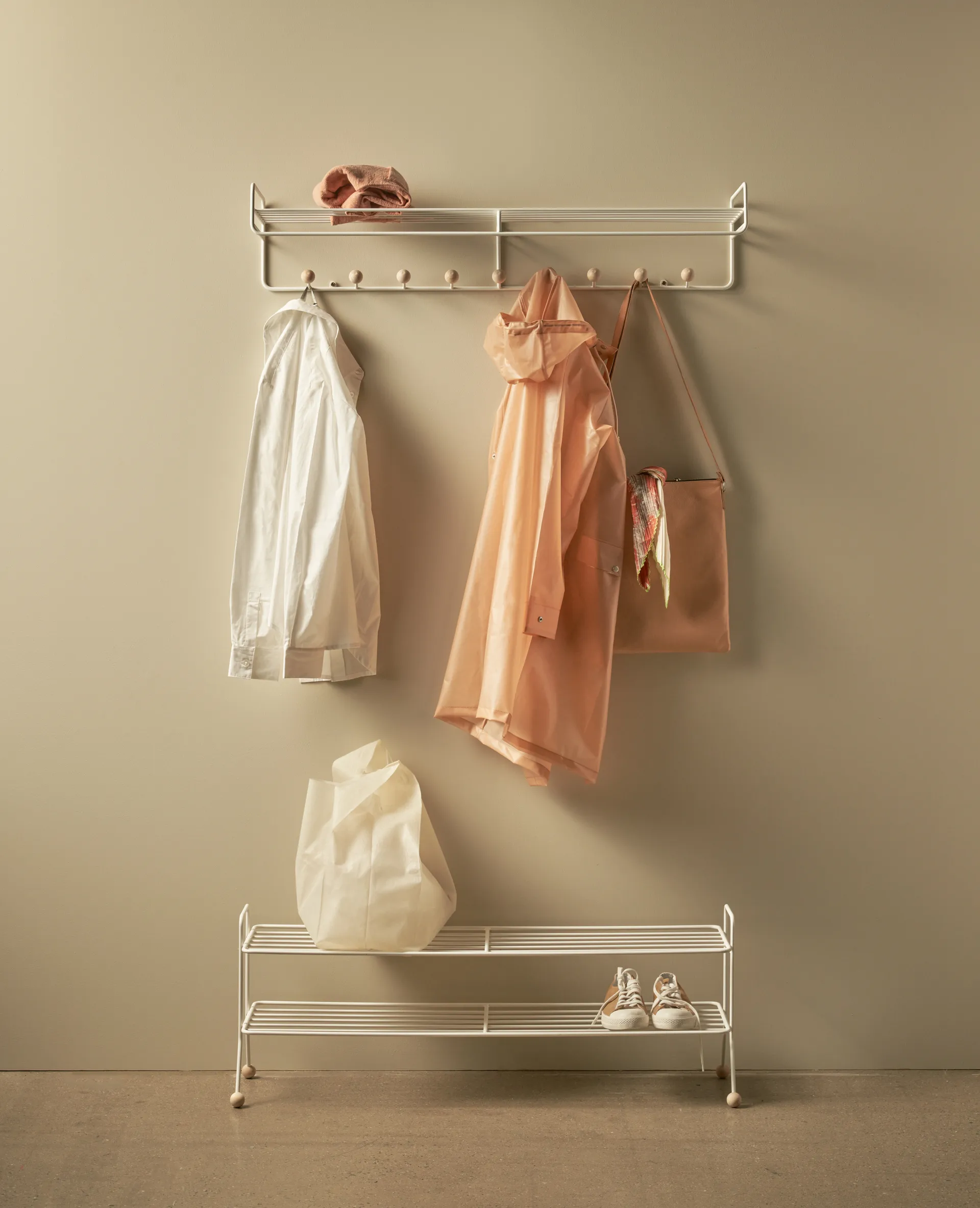Étagère à chapeaux Bill Hat Rack L, Blanc Maze