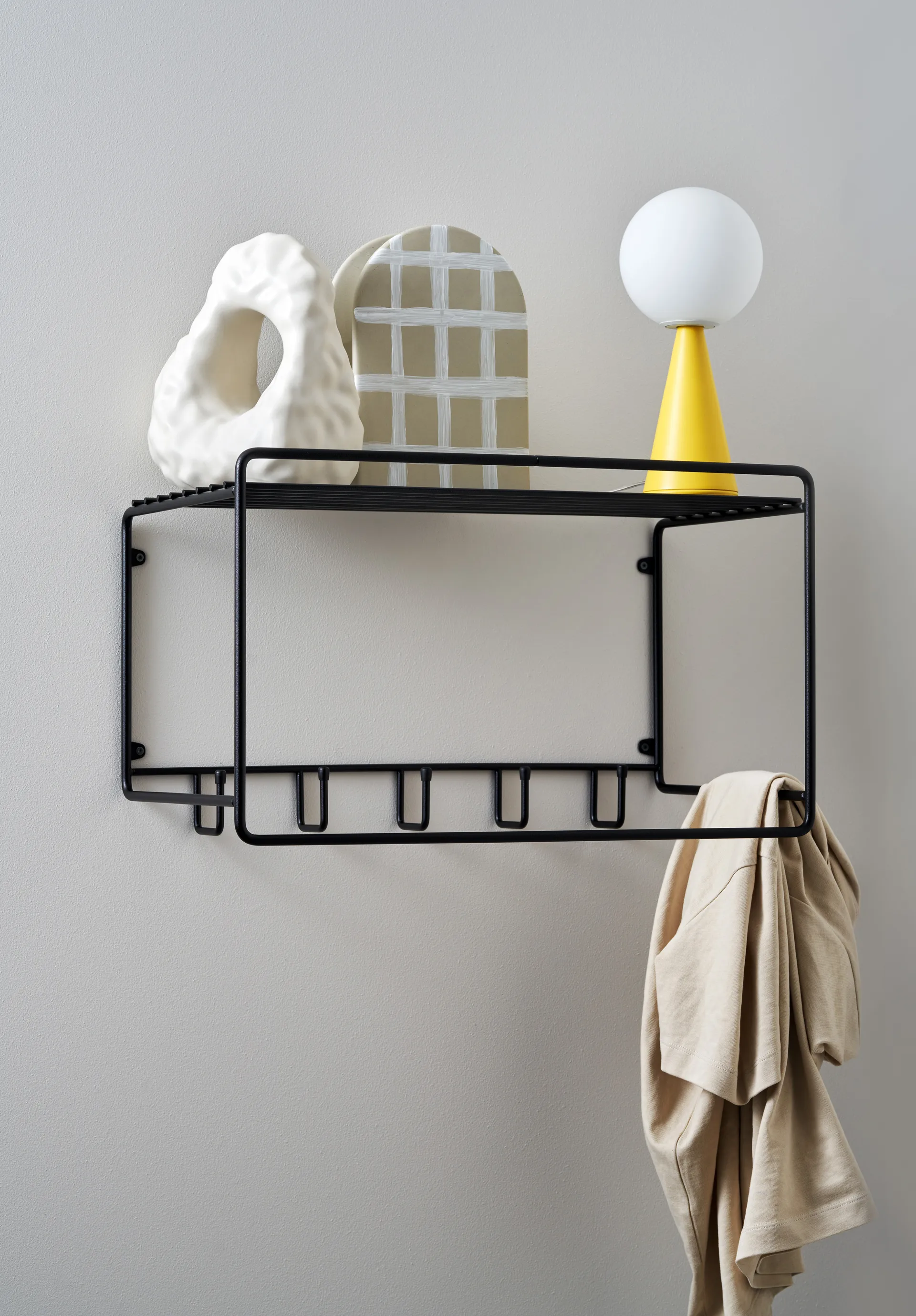 Etagère à chapeaux Uptown, Noir Maze